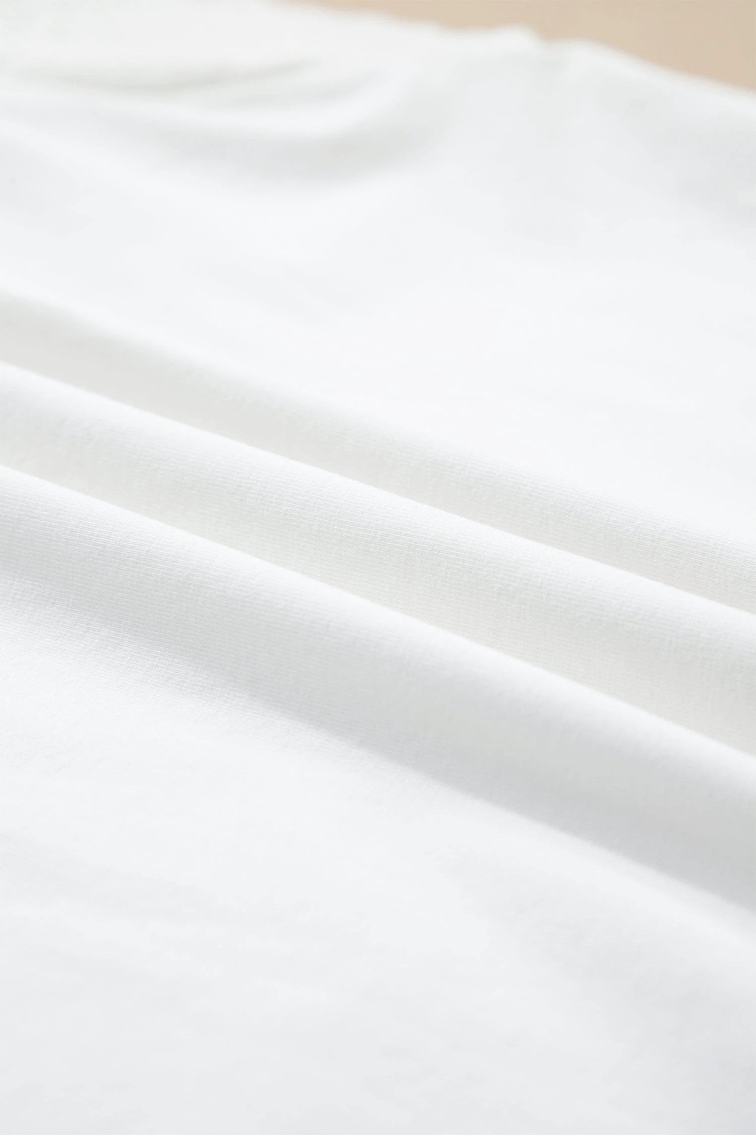 eyelet flutter sleeve tee