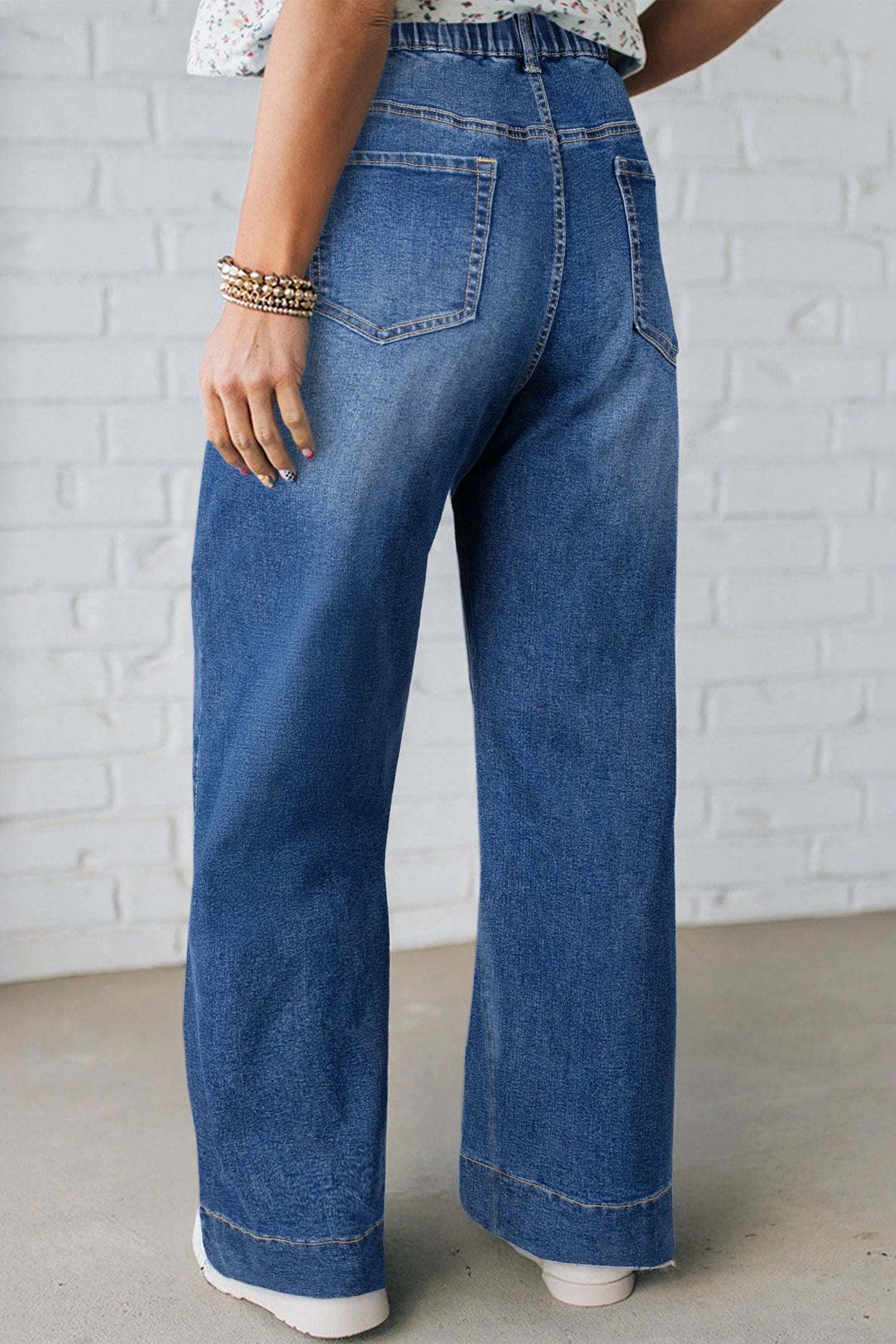 Plus size acid wash high rise wide leg jeans with lace-up waistband, Main Character Energy style