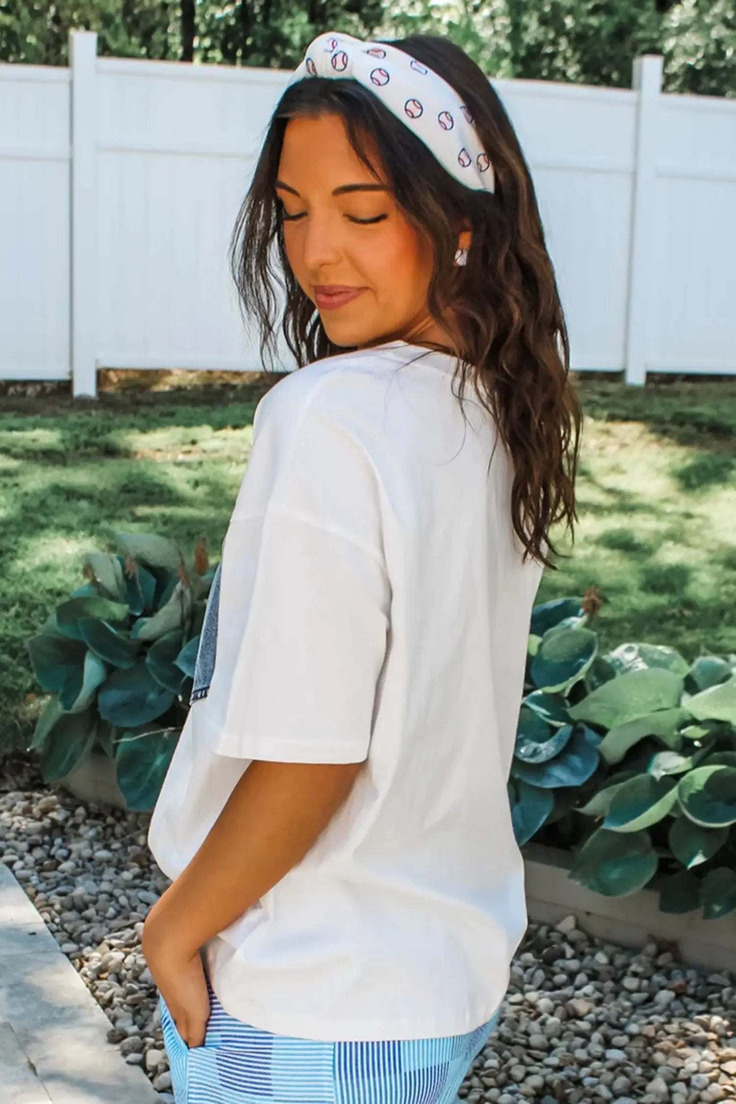 color block patch pocket tee