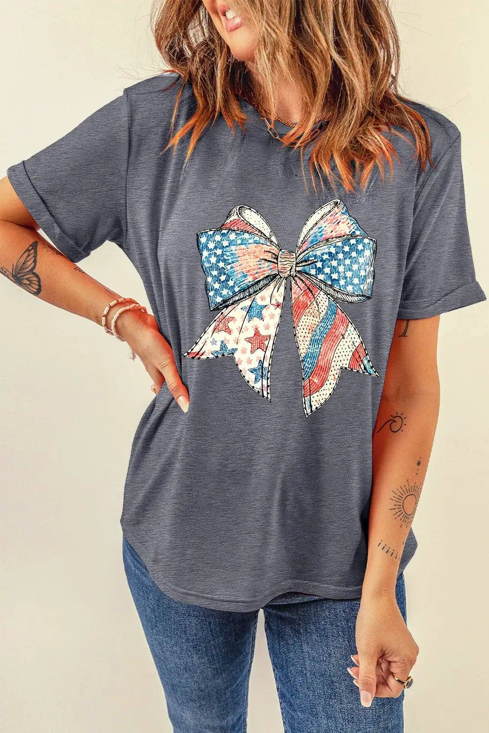 Mom Energy graphic tee