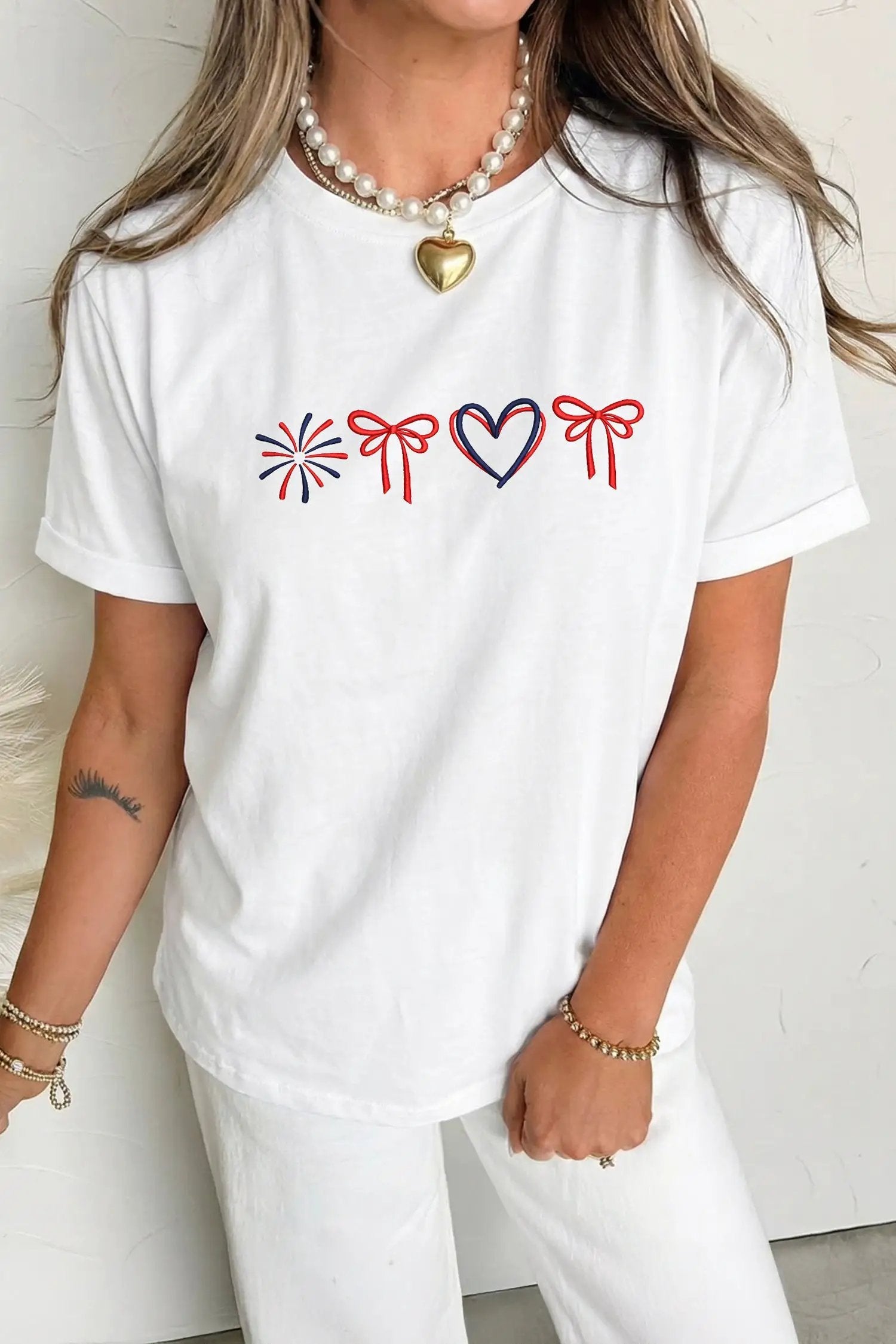 firework bow embroidery tee