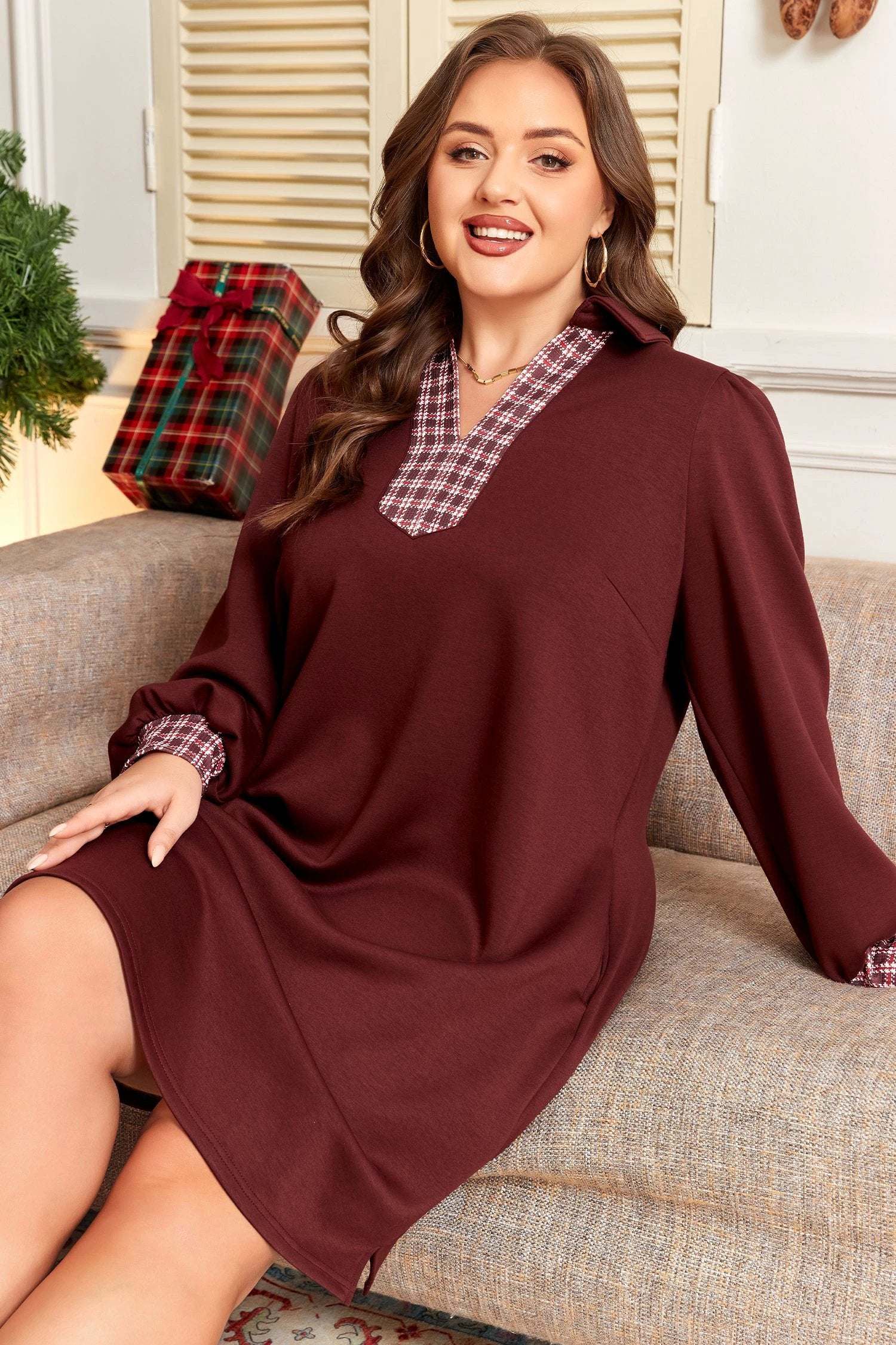 Plus size plaid patchwork shift mini dress with collar and cuff trim