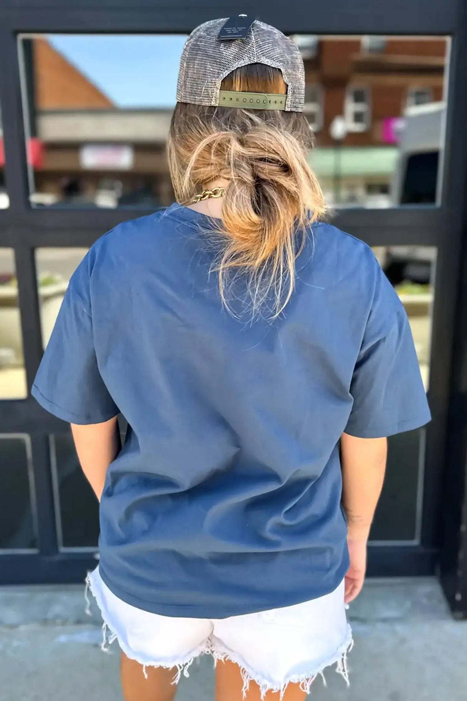 color block patch pocket tee