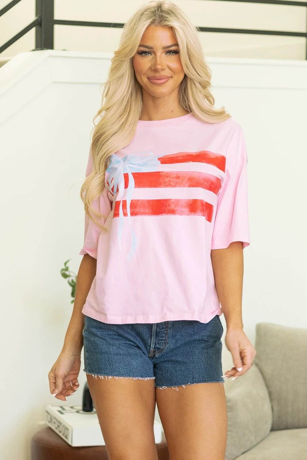light pink flag bow graphic crewneck tee for women casual everyday outfit