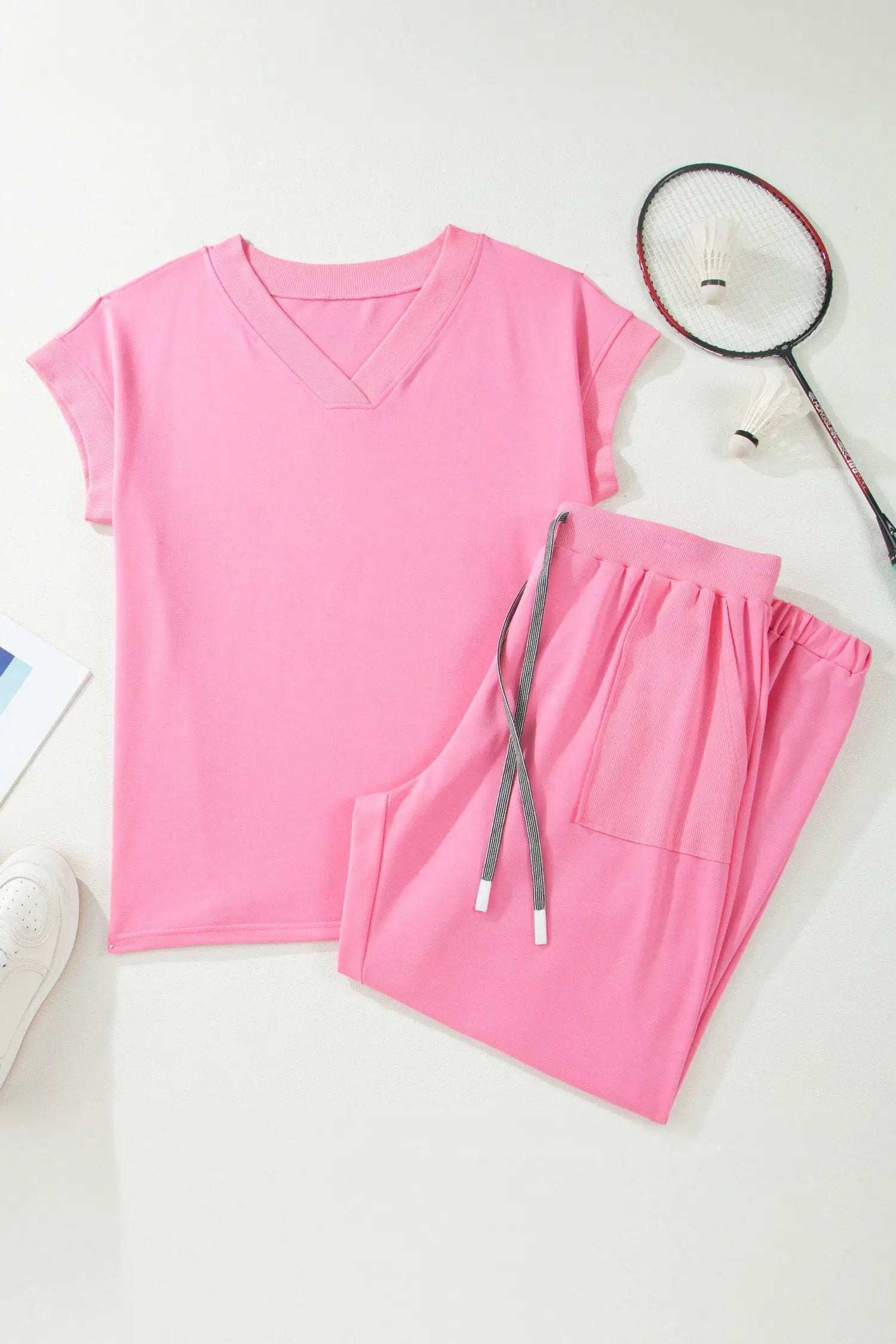 Plus size V-neck tee and drawstring pants outfit set for moms