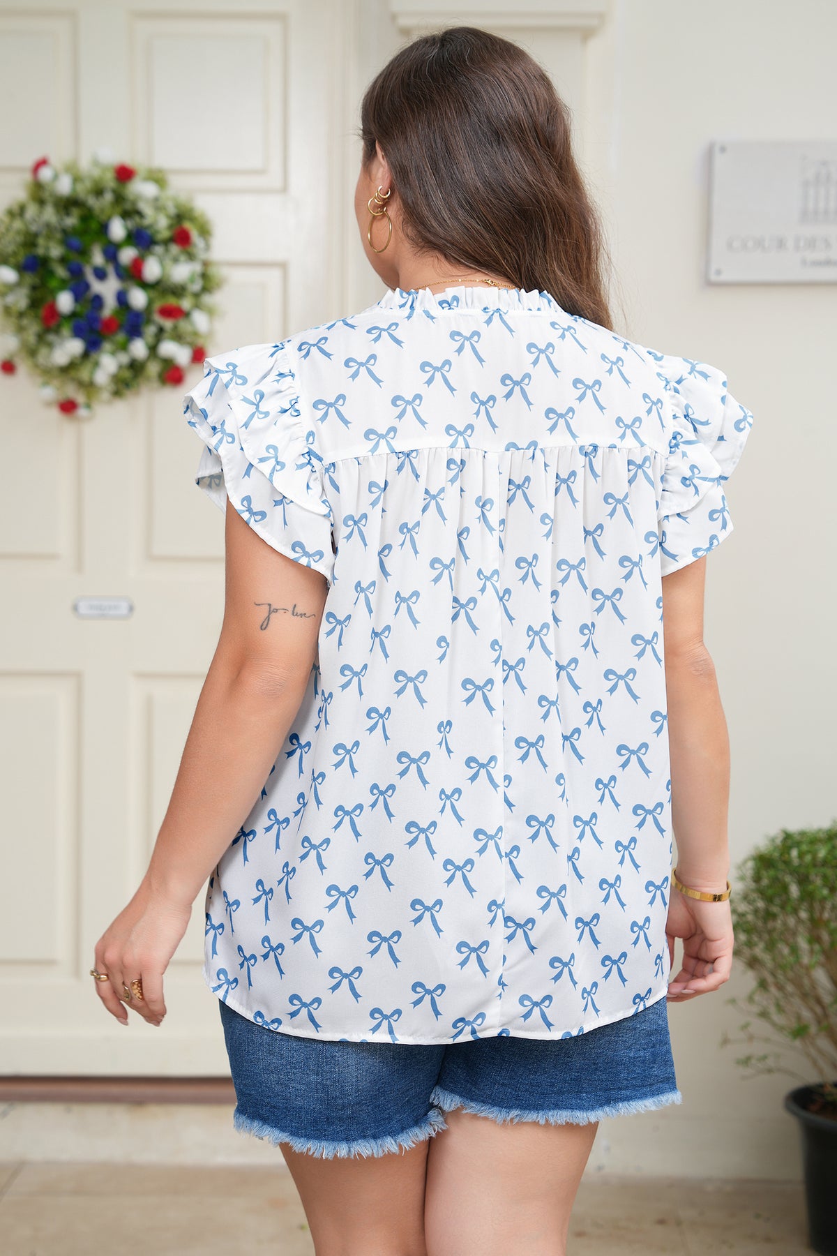 Plus Size Ruffled Short Sleeve Bow Top