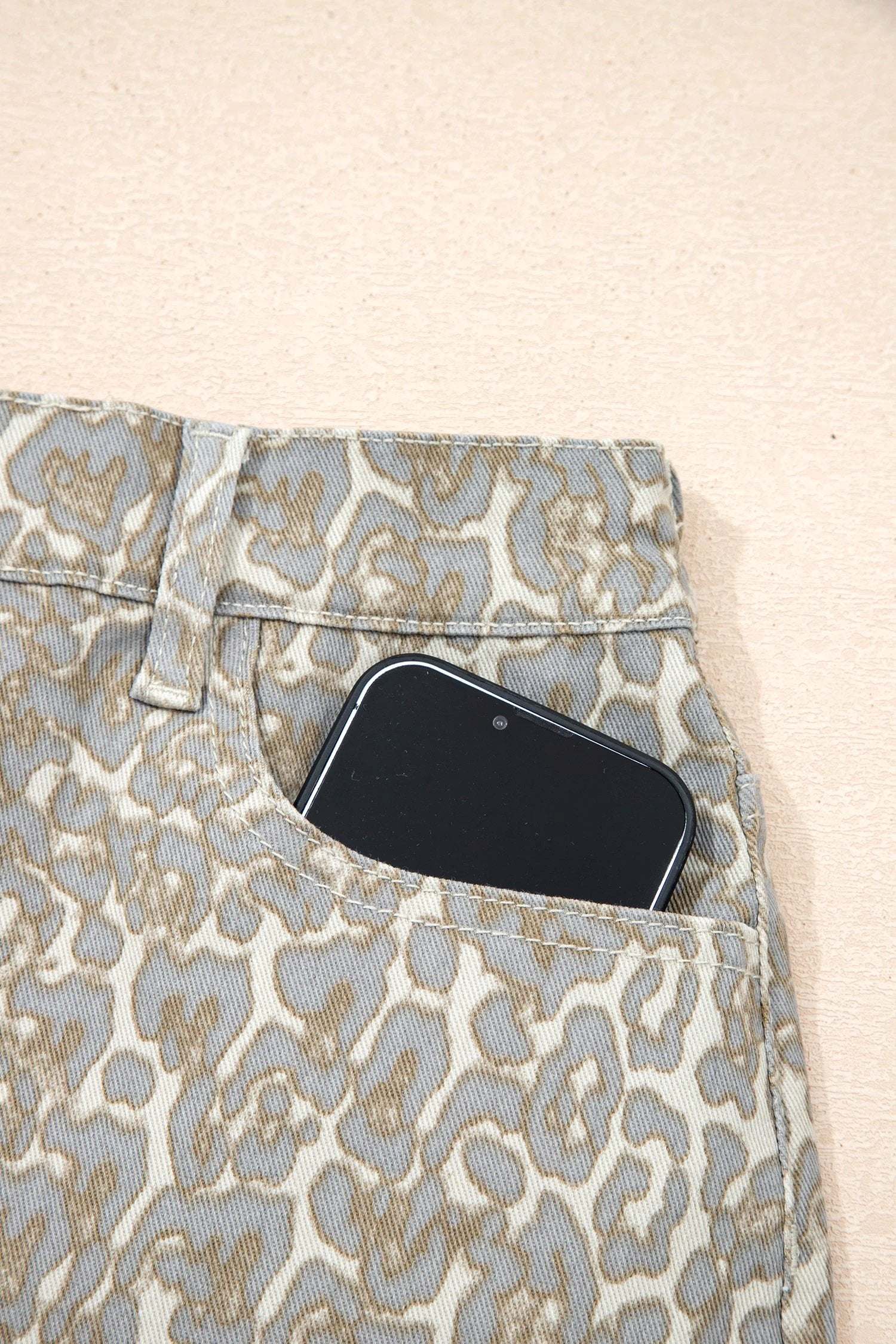Dear-Lover Dropshipping Khaki Raw Edge Leopard Print Denim Shorts - Denim Shorts Bottoms/Denim Shorts