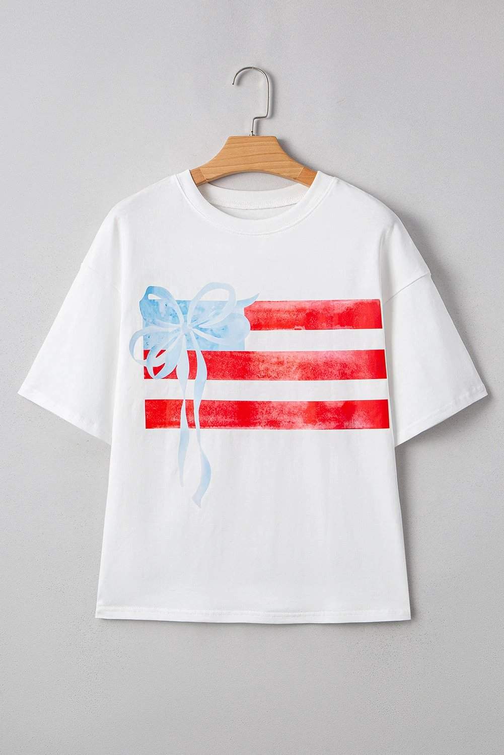 white flag bow graphic crewneck tee for women casual everyday outfit
