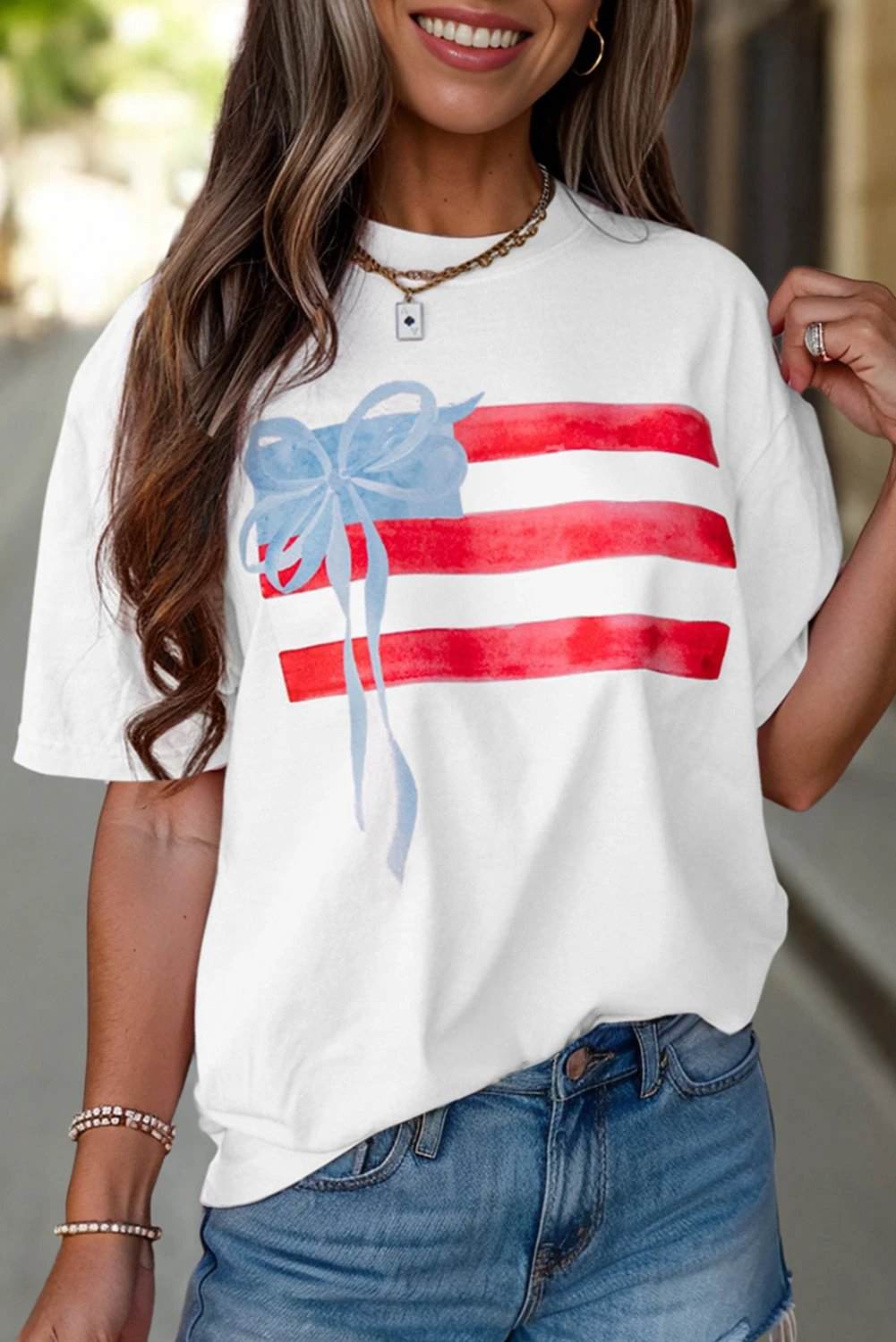 white flag bow graphic crewneck tee for women casual everyday outfit