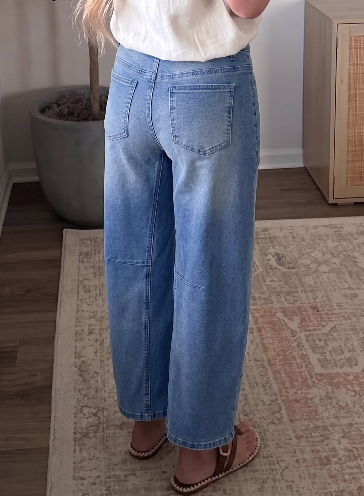 Solid Patchwork Grommet Tie Waist Loose Ankle-Length Jeans