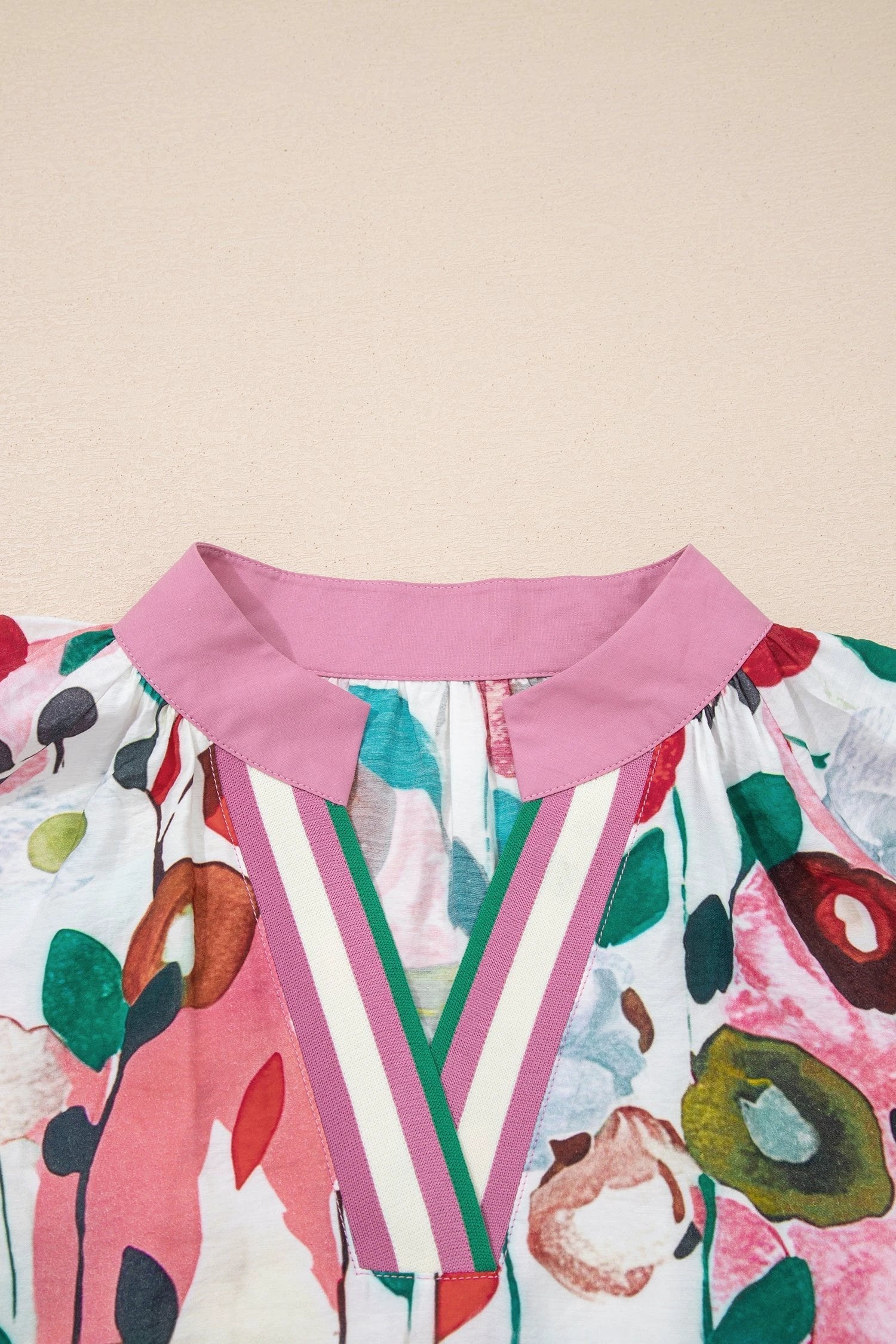 Dear-Lover Dropshipping Pink V Neck Short Puff Sleeve Plus Size Floral Blouse - Plus Size/Plus Size Tops/Plus Size Blouses & Shirts
