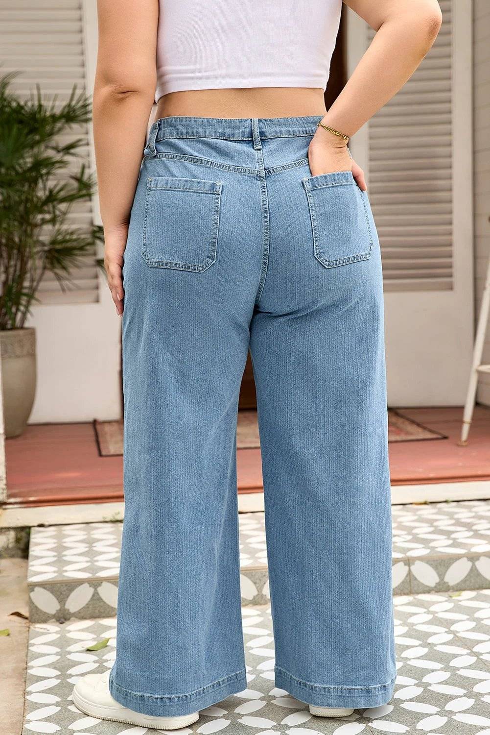 Plus size patch pocket textured wide leg jeans for comfortable stylish mom wear