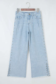 Light-wash Cool Mom Classic studded side slit wide-leg jeans with frayed pockets