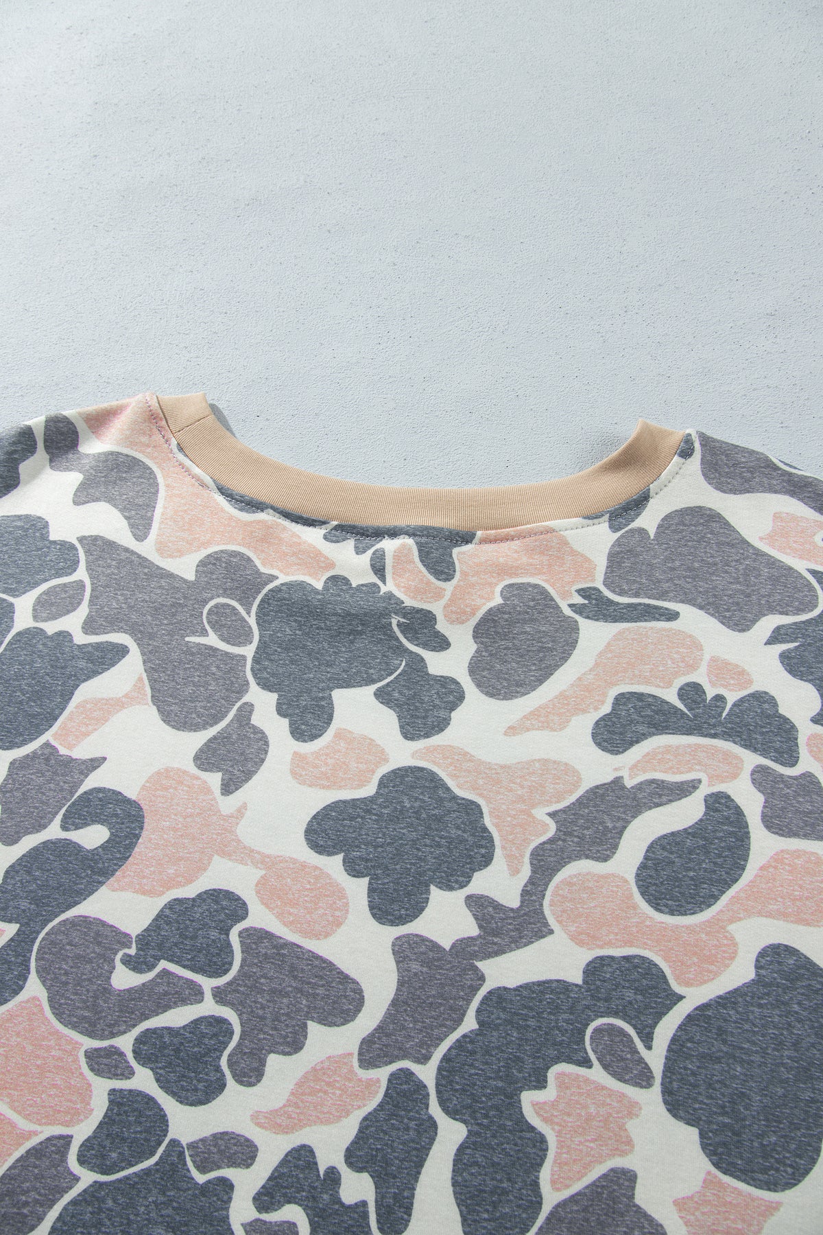 Multicolour Camouflage Print Round Neck Drop Shoulder Pullover Plus Size Shorts Set