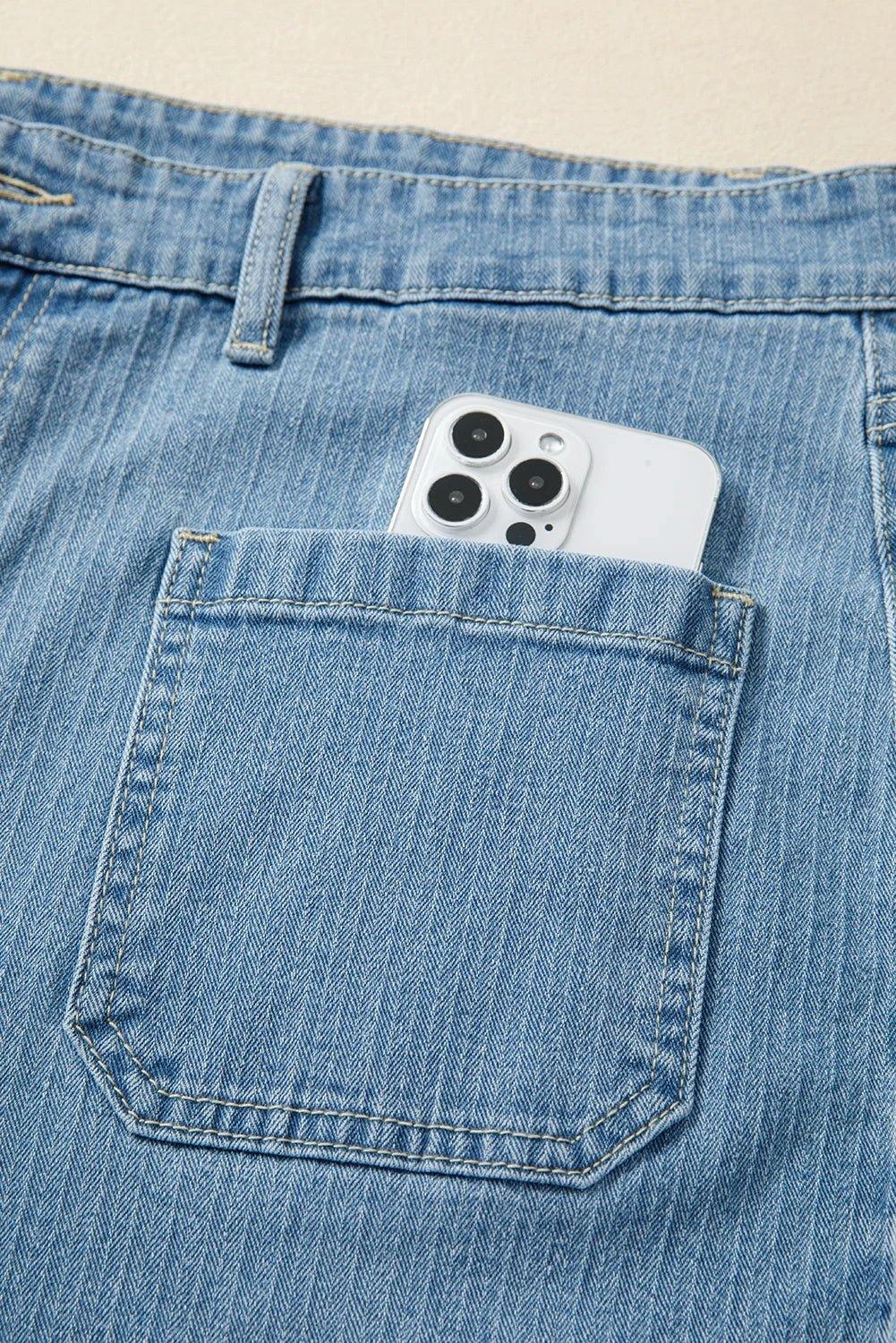 Plus size patch pocket wide leg jeans in textured denim for stylish comfort
