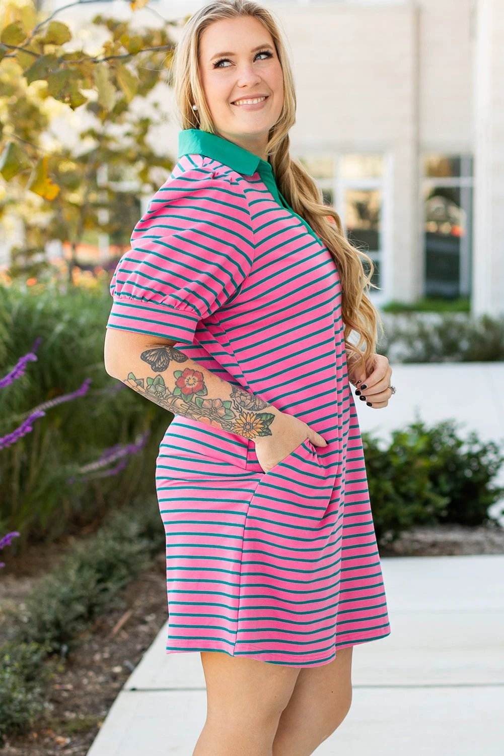 Plus-size collared V-neck puff sleeve shift t-shirt dress with pockets in breathable fabric