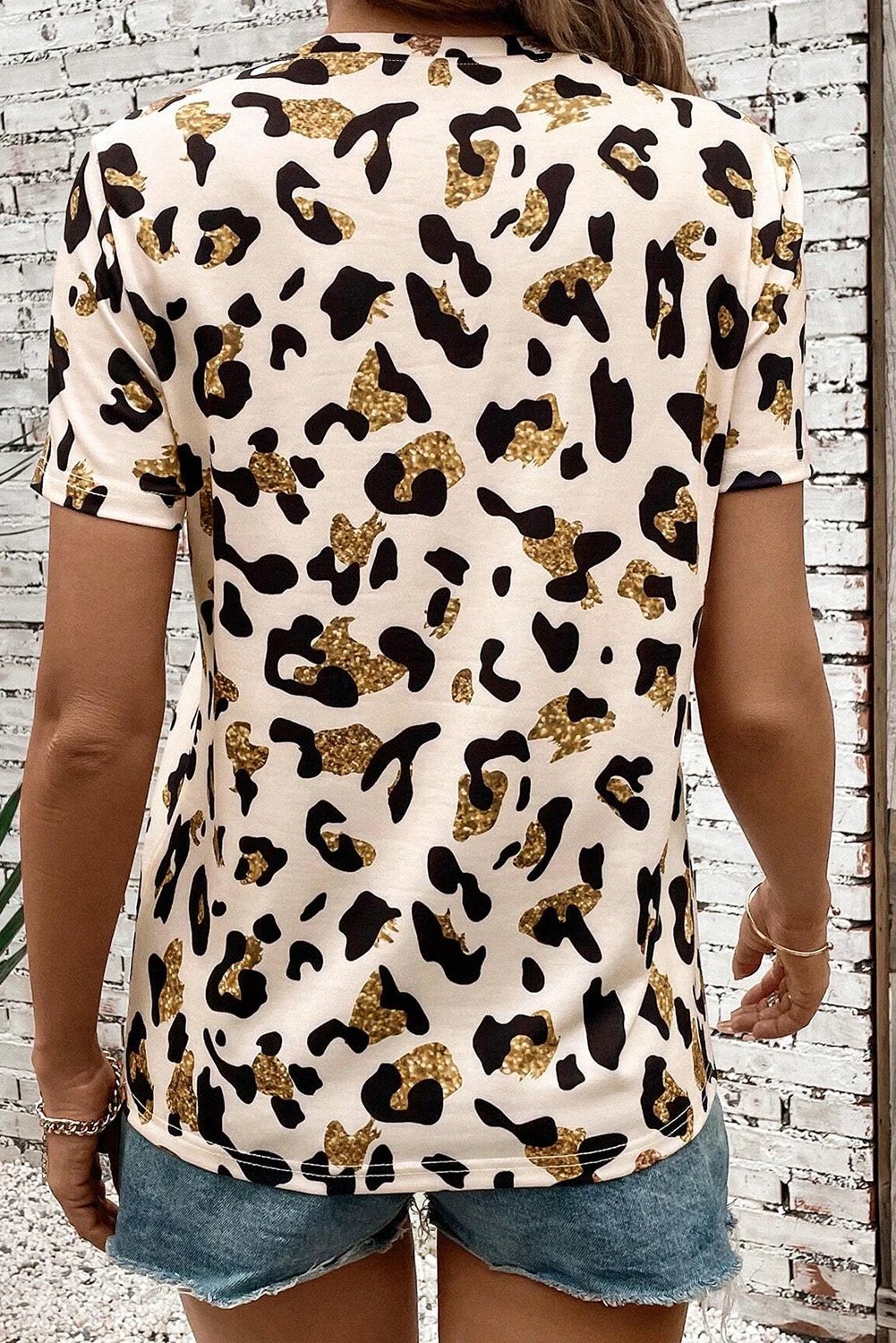 apricot leopard print round neck casual t shirt for women casual everyday outfit
