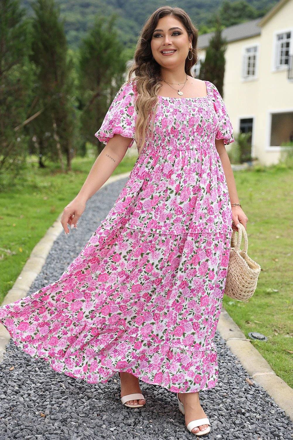 Plus size pink floral print smocked puff sleeve maxi dress for summer