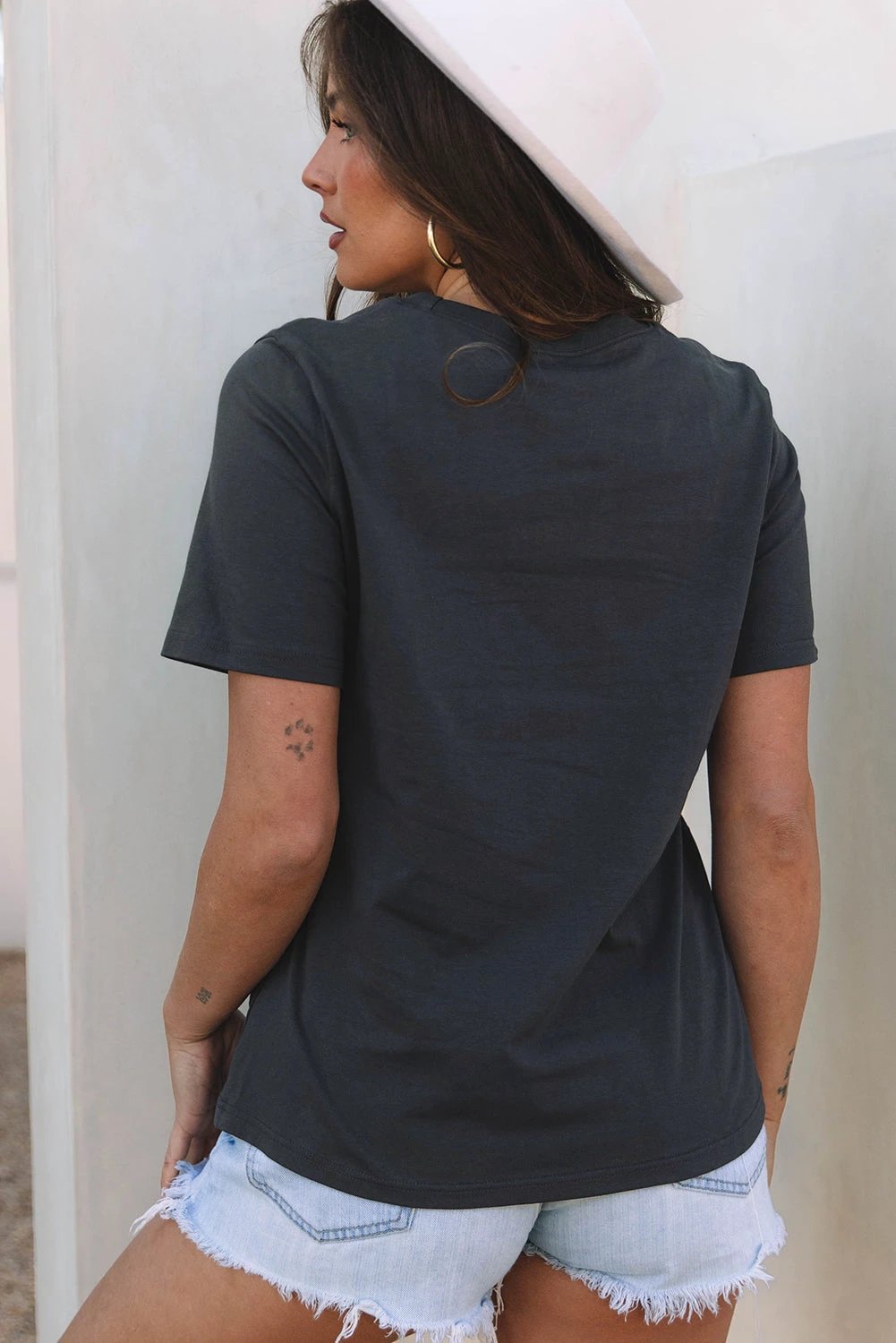 dark grey rise with the sun western fashion graphic tee for women casual everyday outfit