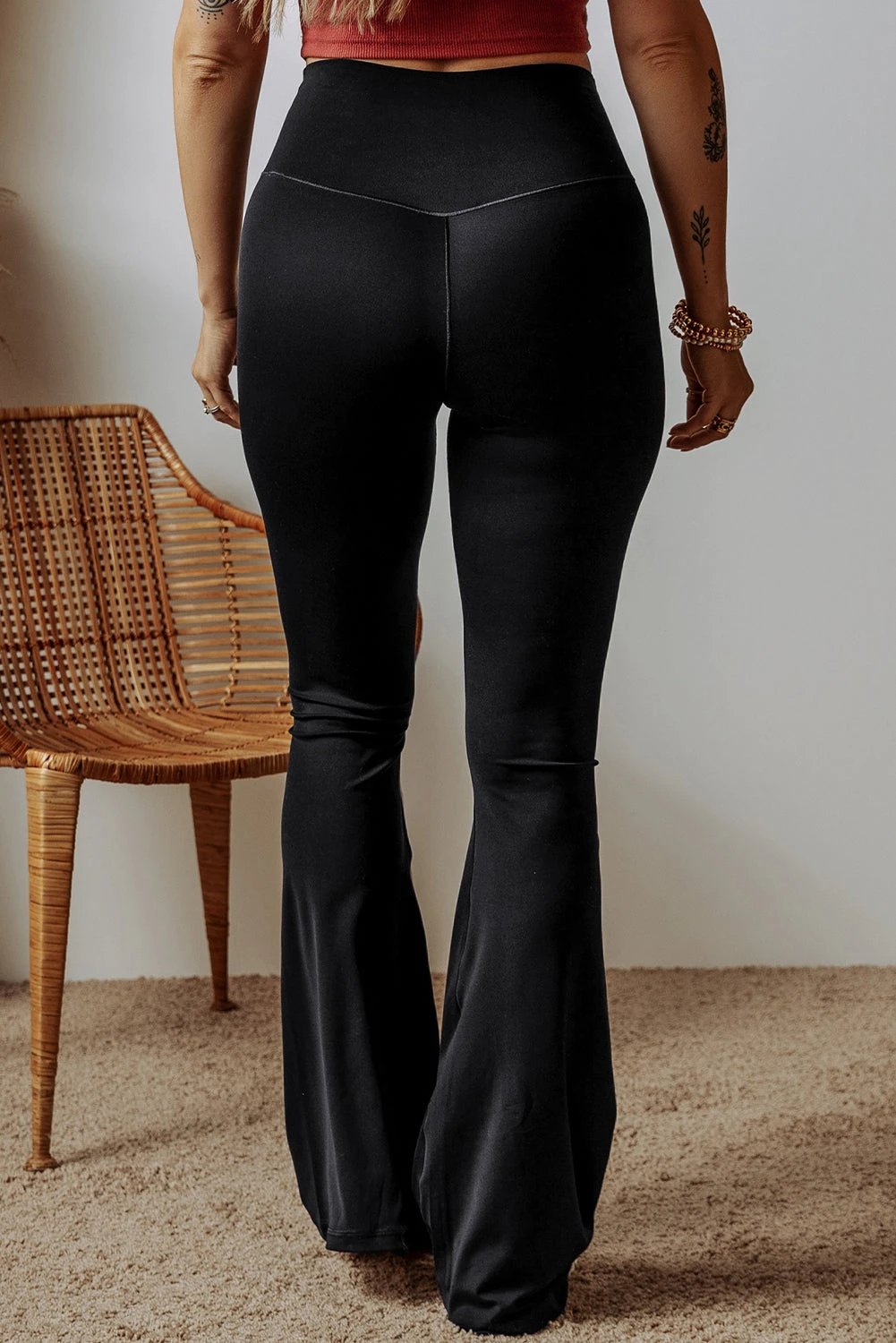 black v shape high waist flared leggings for women casual everyday outfit