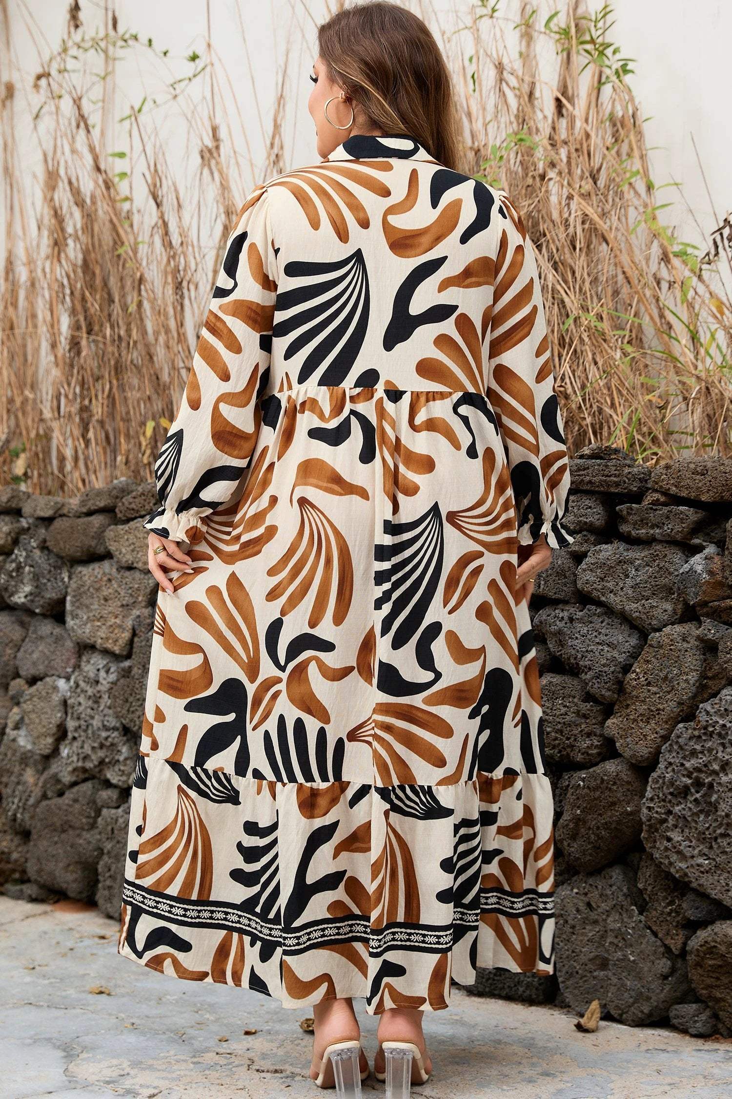Plus size abstract print long boho shift dress with contrasting collar and tiered hem