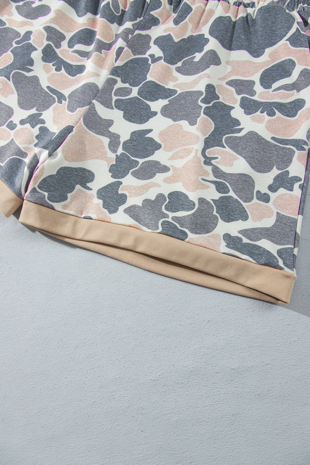 Multicolour Camouflage Print Round Neck Drop Shoulder Pullover Plus Size Shorts Set