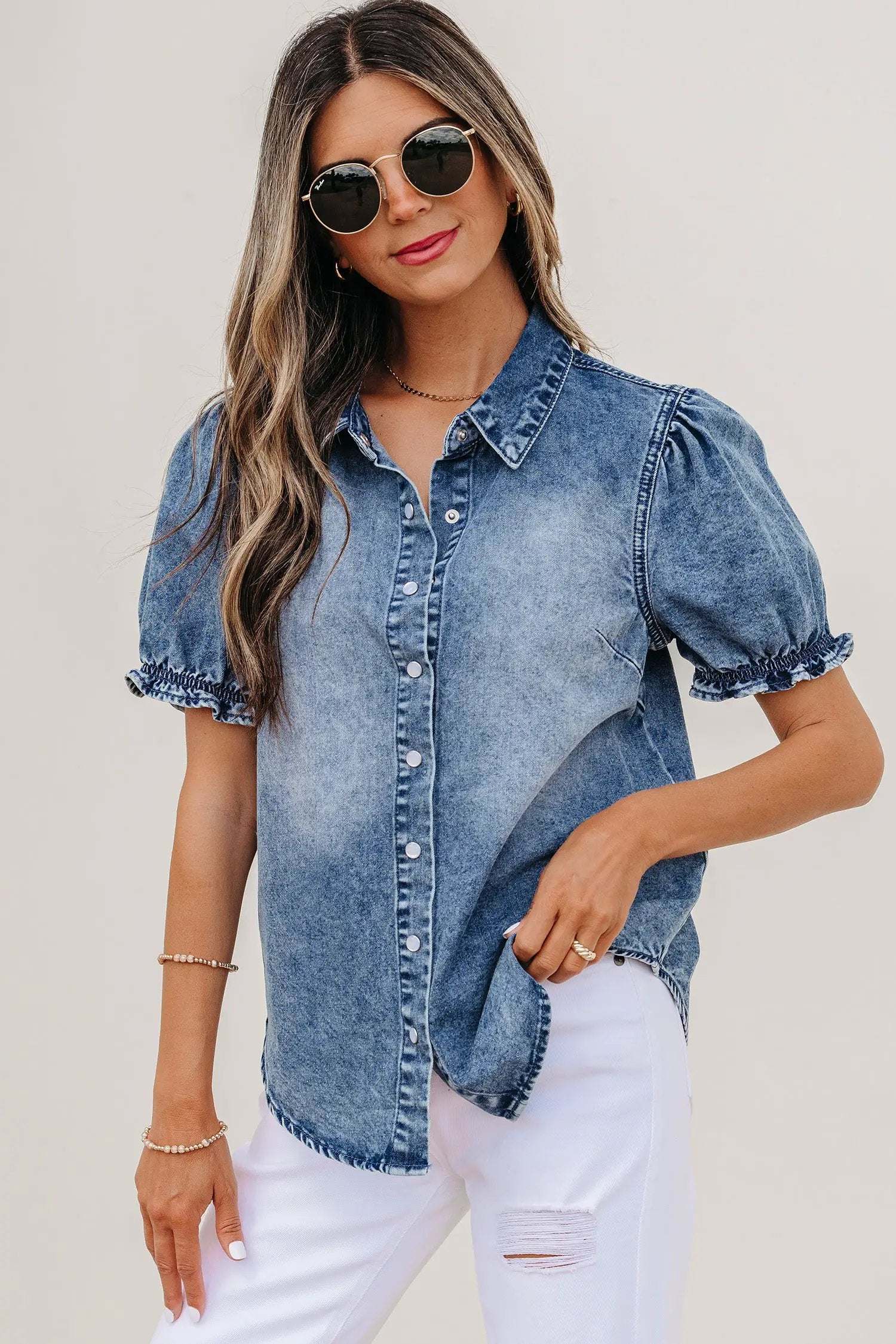 Frilled short sleeve denim shirt with snap buttons in classic blue Western Chic style
