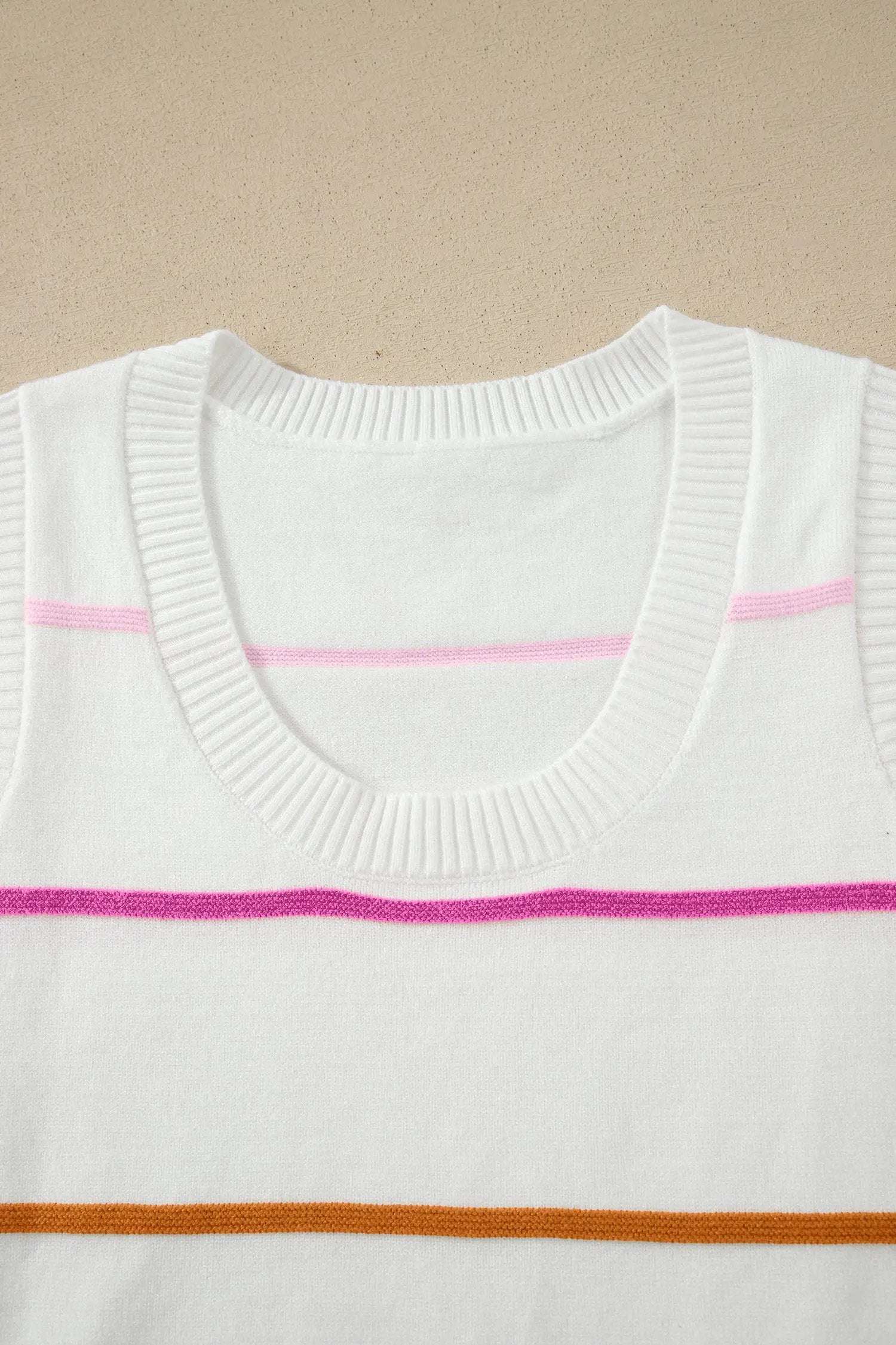 Striped round-neck knit sleeveless tank top with color-block accents