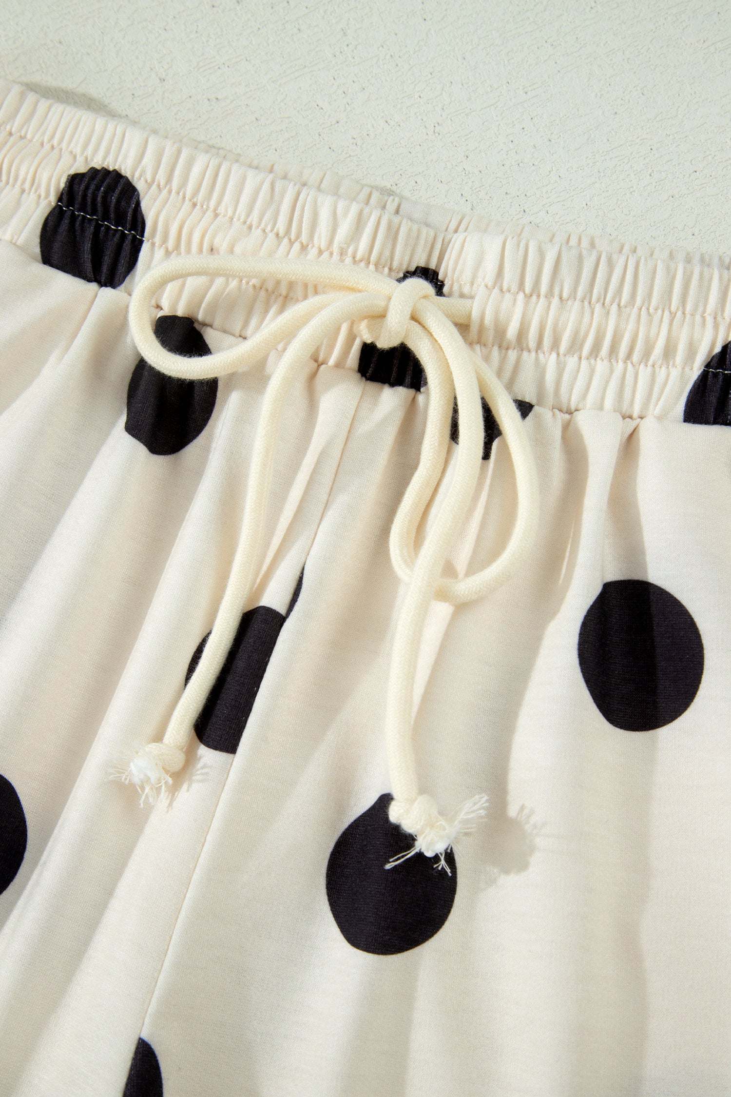 Polka Dot Tee Short Set | V-Neck Casual Outfit Set