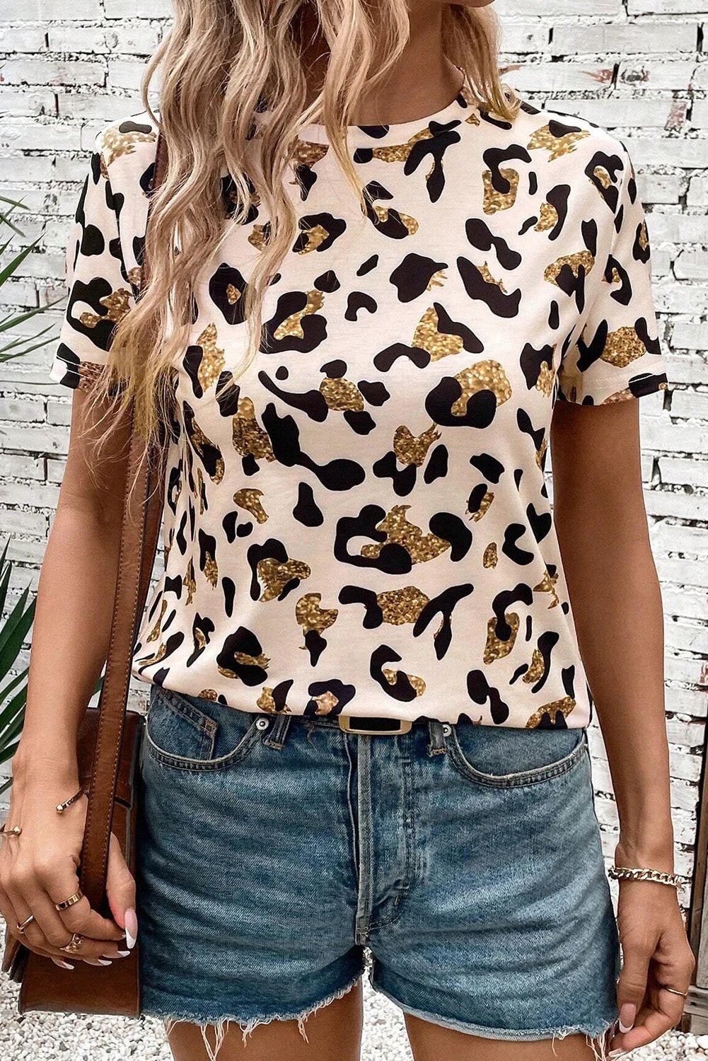 apricot leopard print round neck casual t shirt for women casual everyday outfit