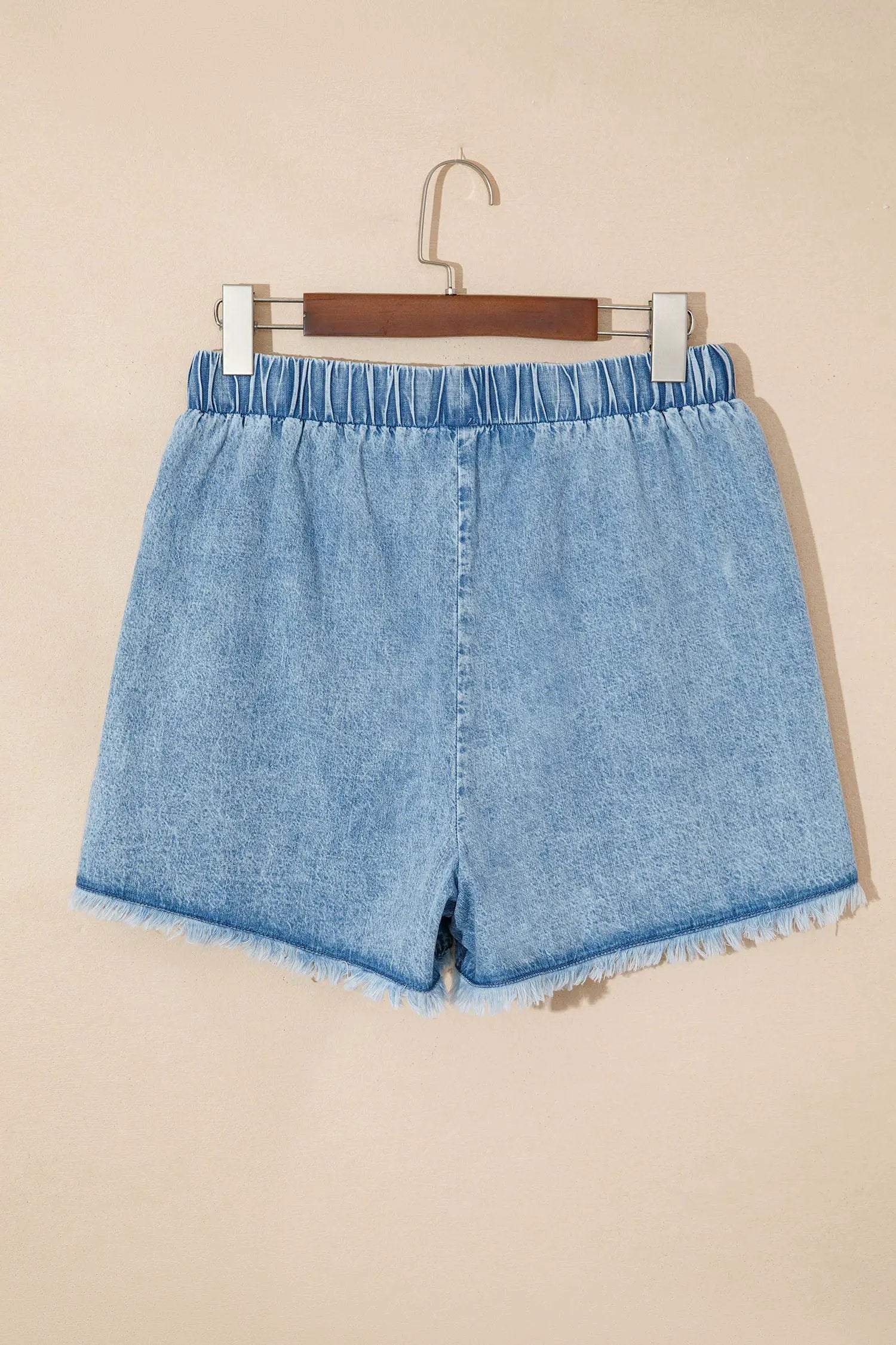 denim frayed edge casual denim shorts for women casual everyday outfit