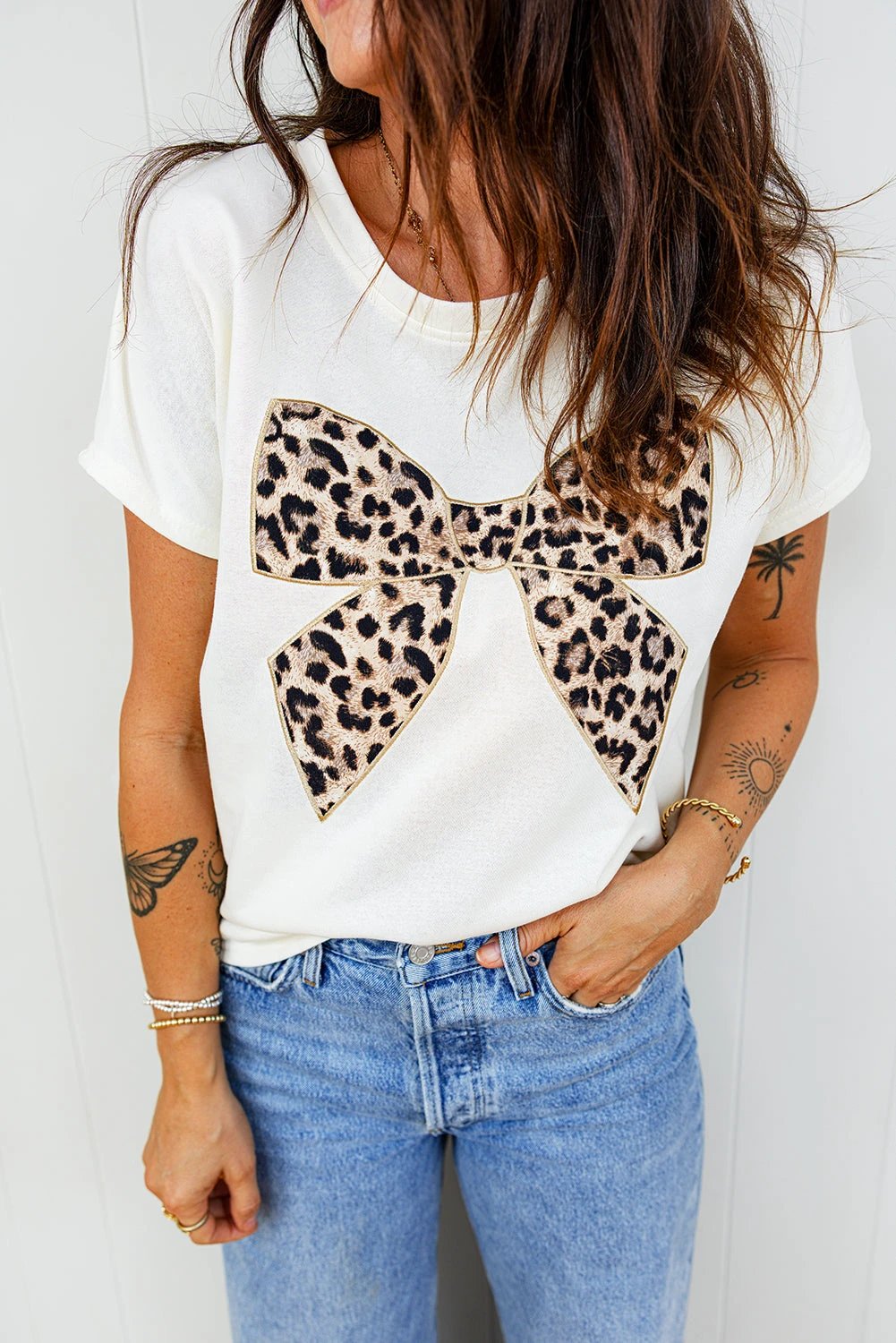 white leopard bow embroidered cotton round neck t shirt for women casual everyday outfit