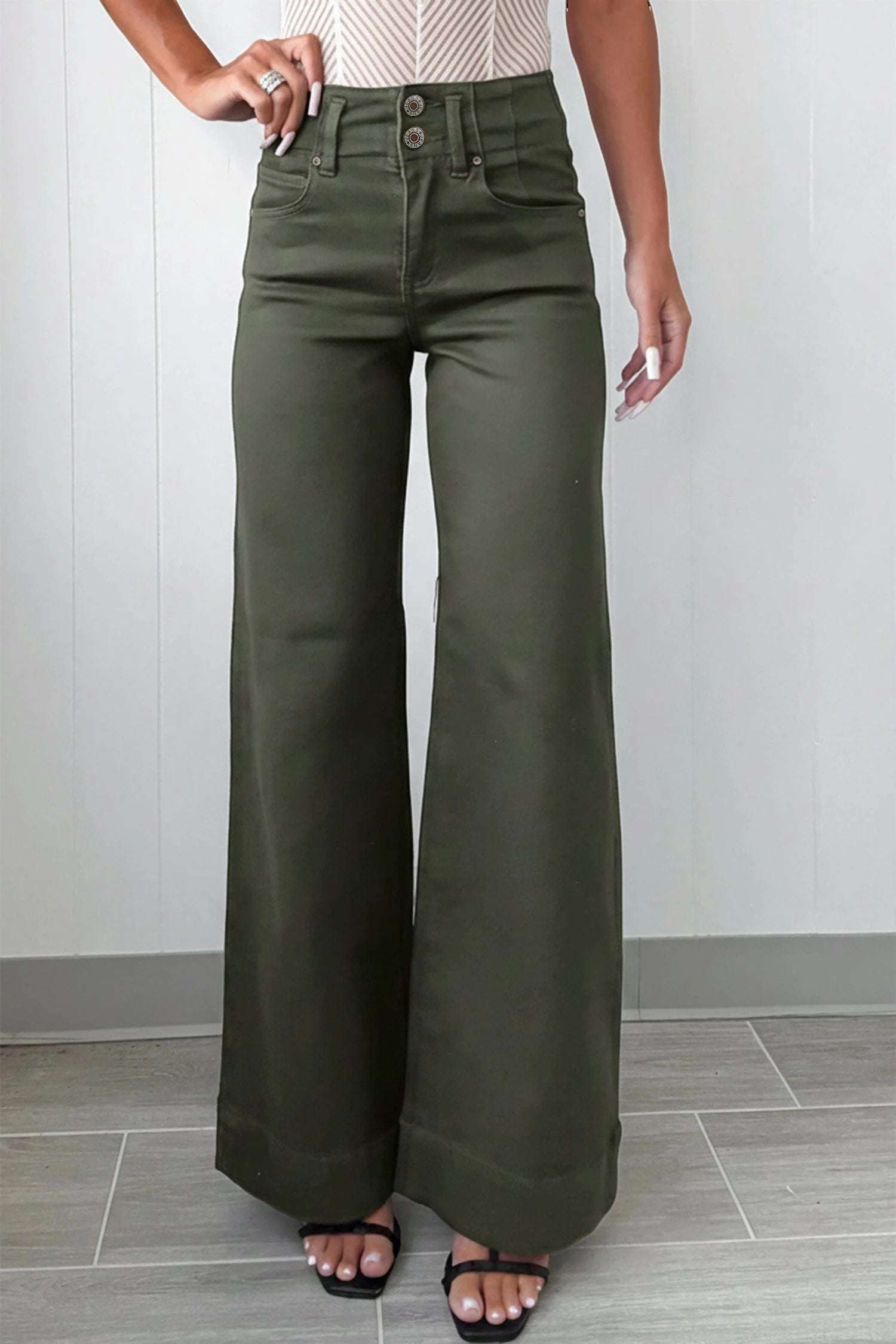  flare jeans (high waist) for women casual everyday outfit