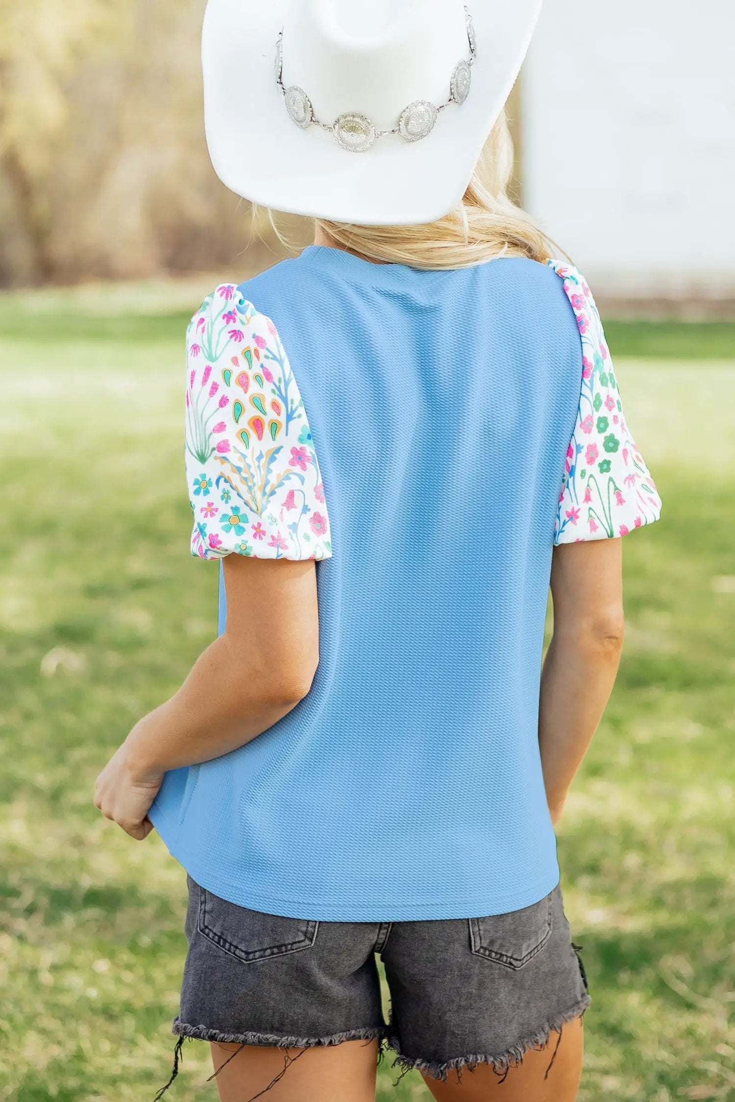 J&H Apparel Floral Bubble Sleeve Blouse - Blouses Tops/Blouses & Shirts