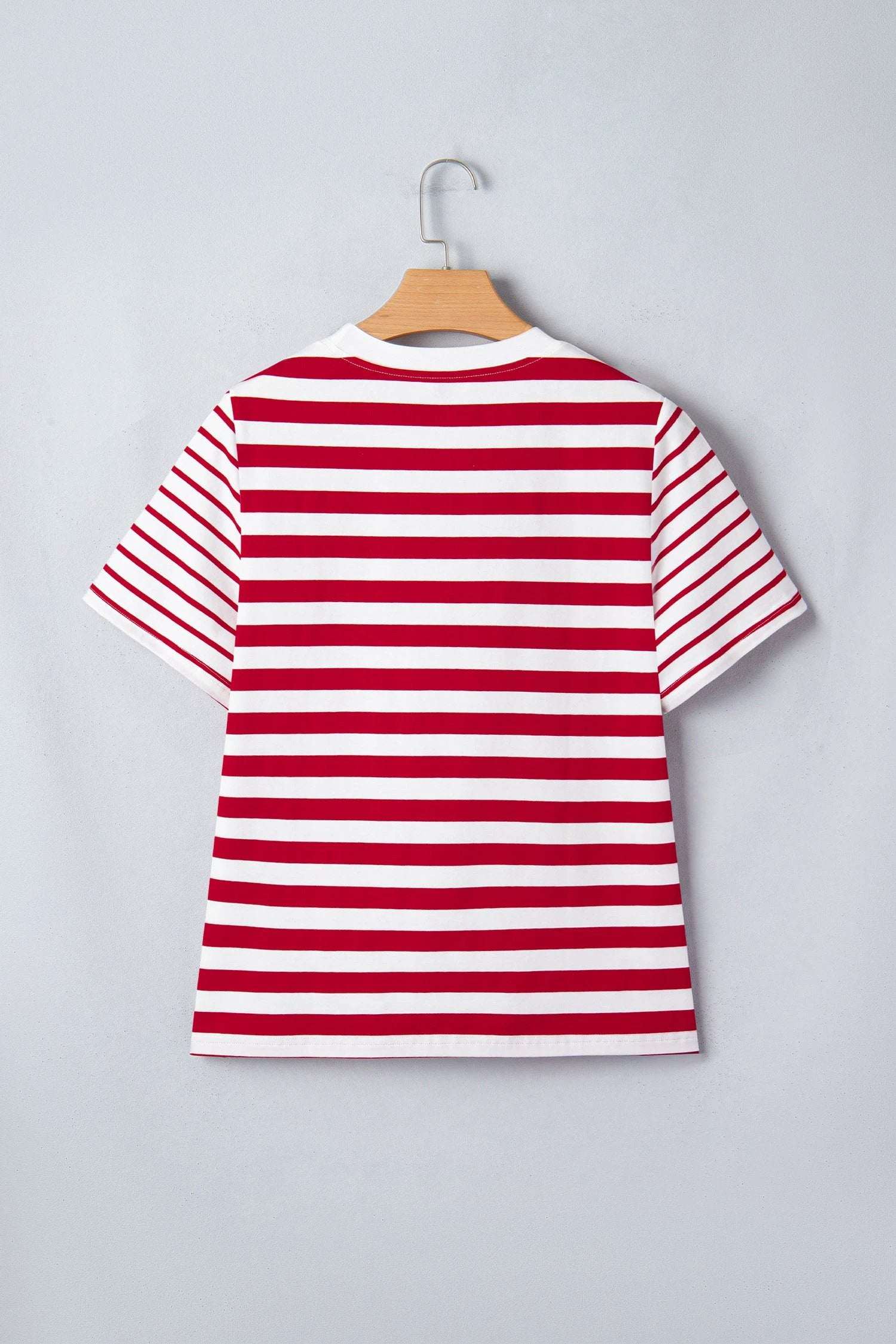 Colorblock stripe tee with round neck and short sleeves for casual mom style
