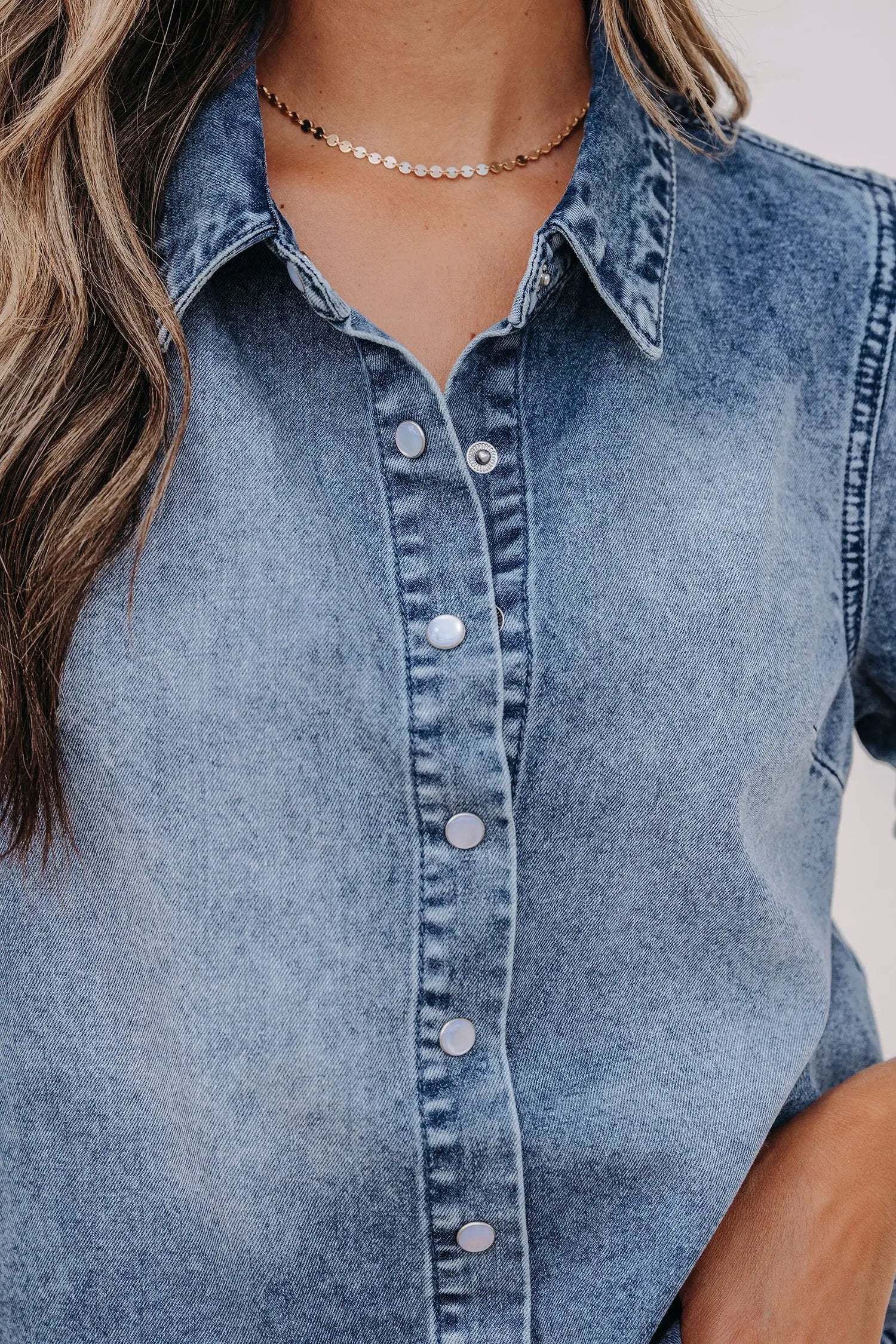 Western Chic frilled short sleeve denim shirt with snap buttons in classic blue