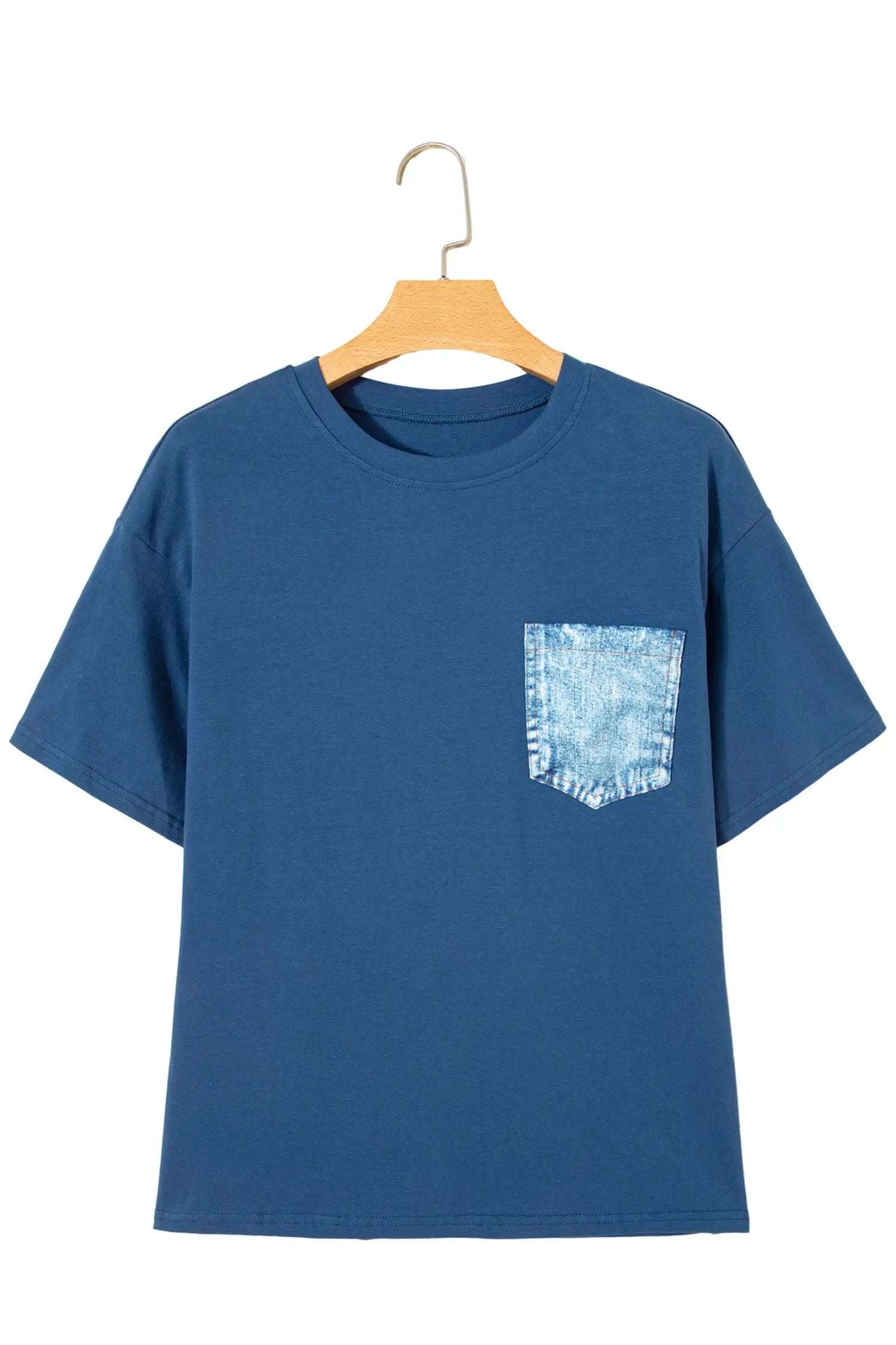 color block patch pocket tee