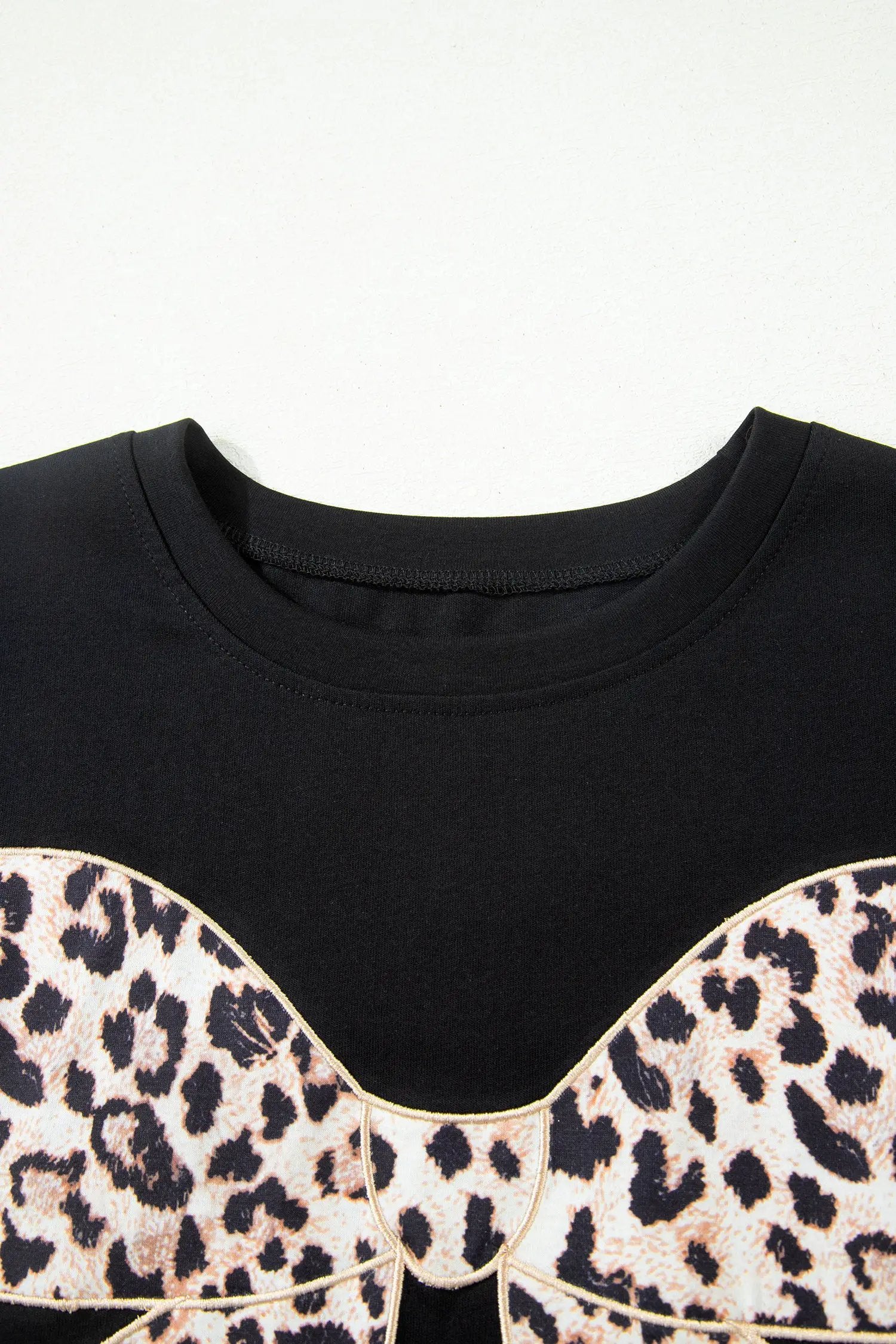 Dear-Lover Dropshipping White Leopard Bow Embroidered Cotton Round Neck T Shirt - T-Shirts Tops/Tops & Tees