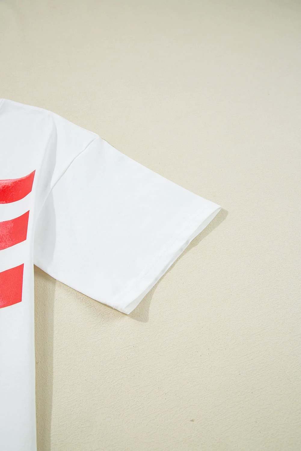 white flag bow graphic crewneck tee for women casual everyday outfit