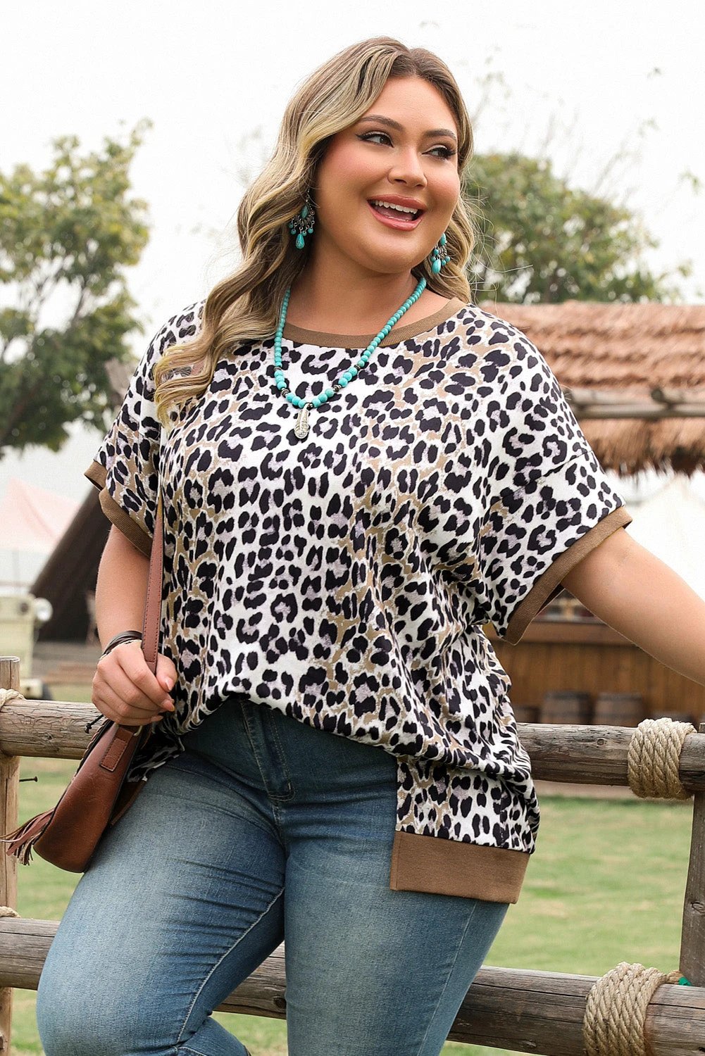 Dear-Lover Dropshipping Khaki Leopard Contrast Trim Short Sleeve Loose Plus Size Top - Plus Size/Plus Size Tops/Plus Size Tops & Tees