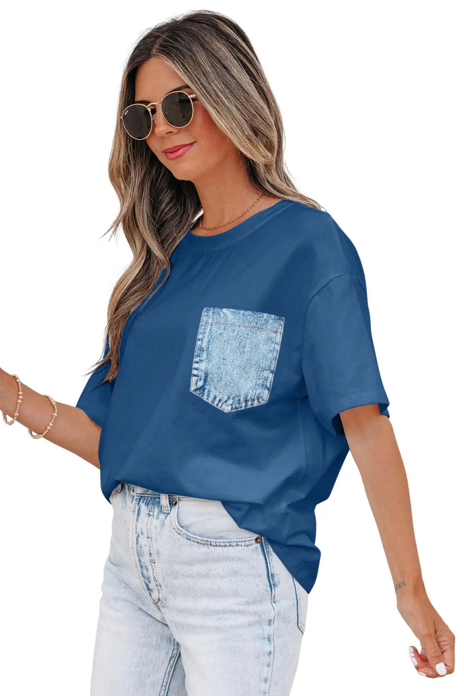 color block patch pocket tee