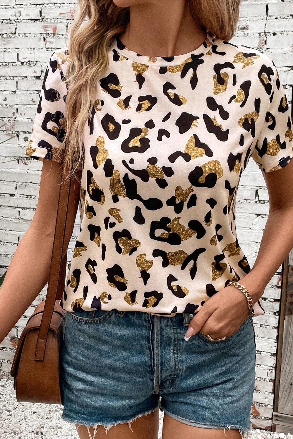 apricot leopard print round neck casual t shirt for women casual everyday outfit