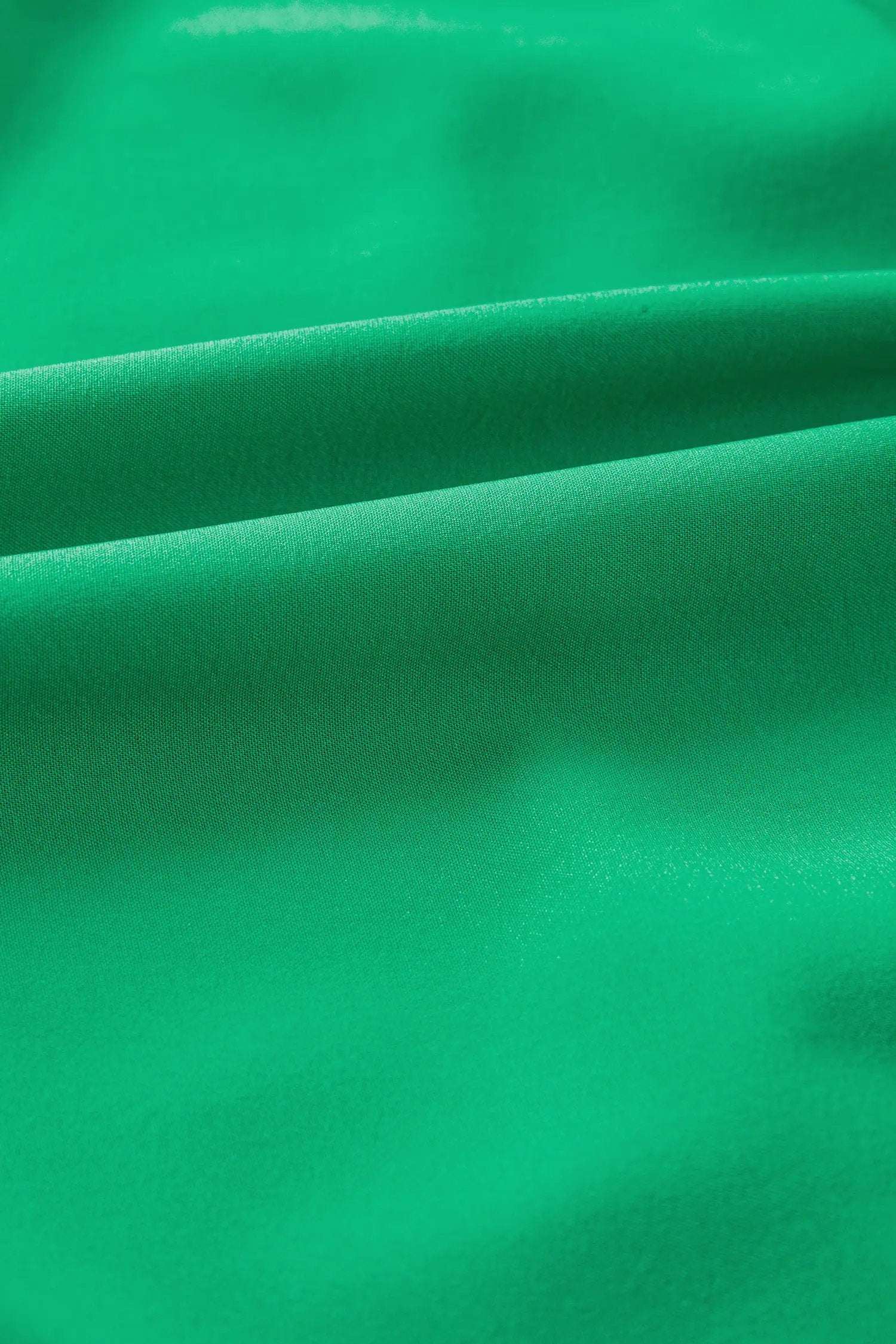 J&H Apparel Green Solid Color V Neck Short Puff Sleeve High Waist Tiered Maxi Dress - Dresses Dresses/Maxi Dresses