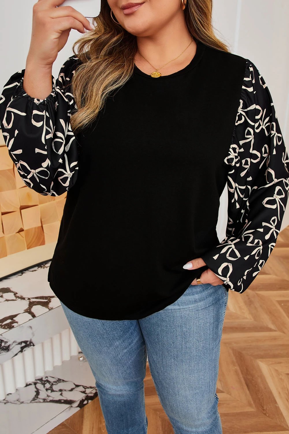 Plus size bow-knot blouse